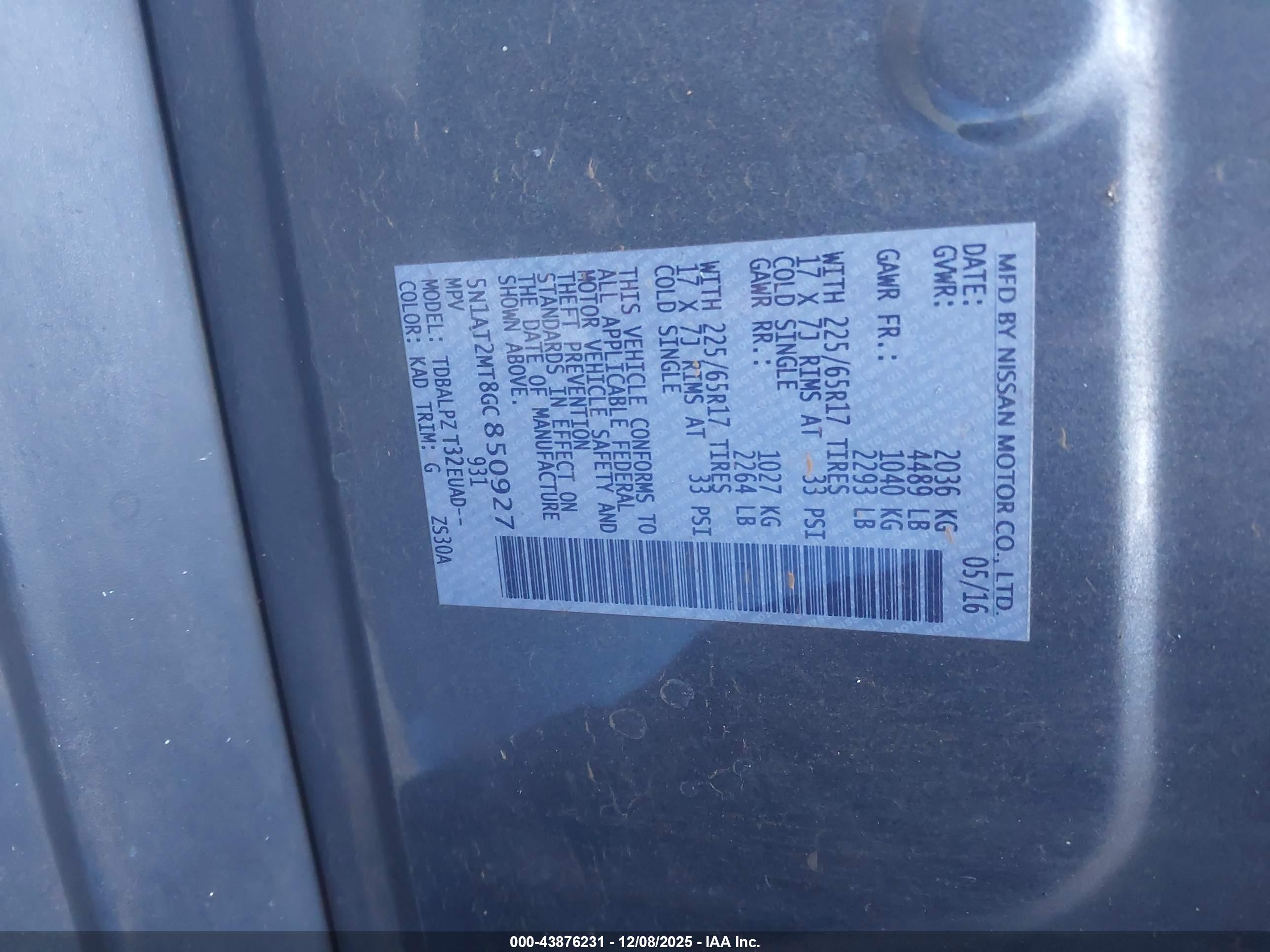 NISSAN ROGUE image 9