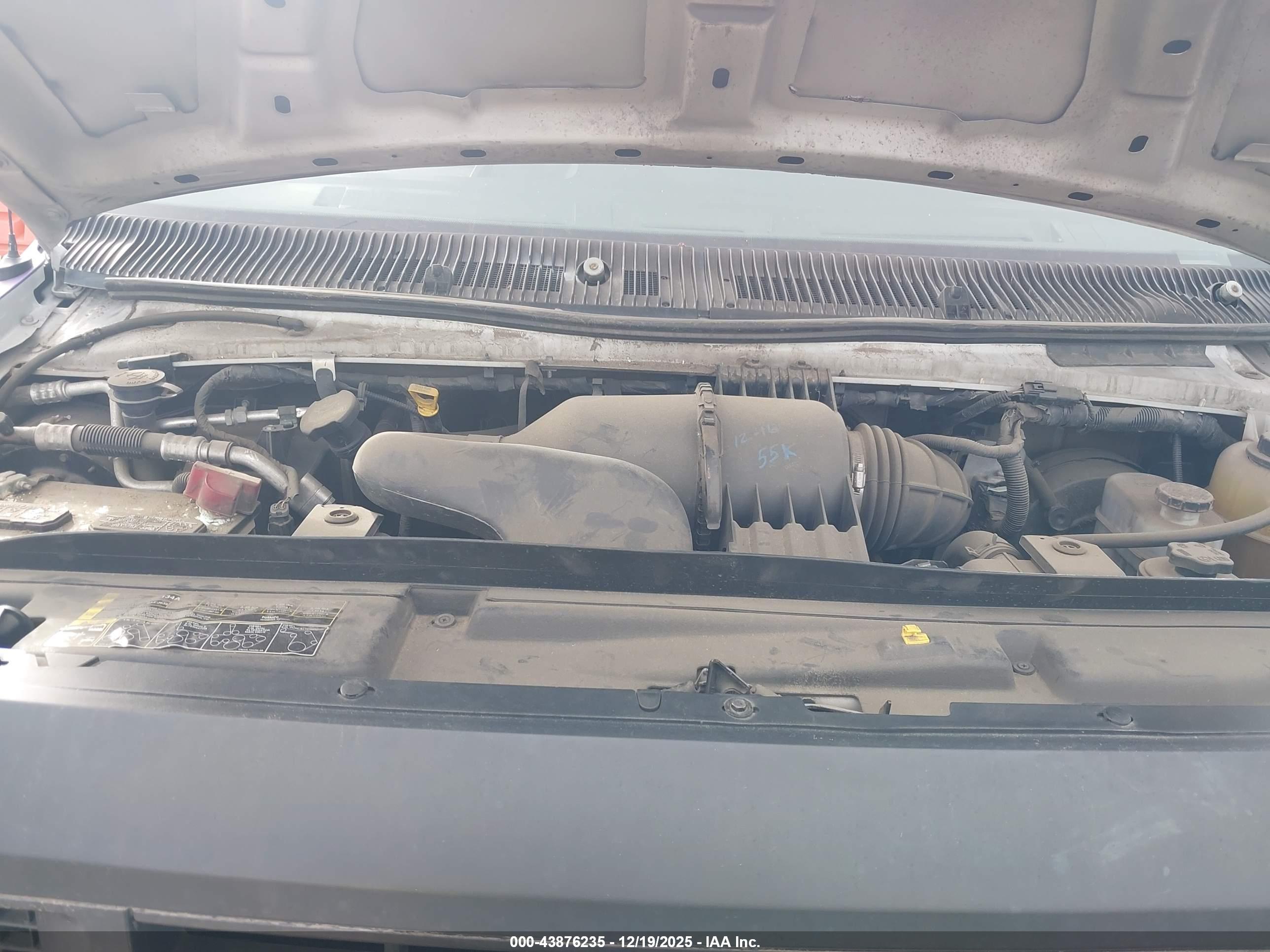 FORD E-250 image 10