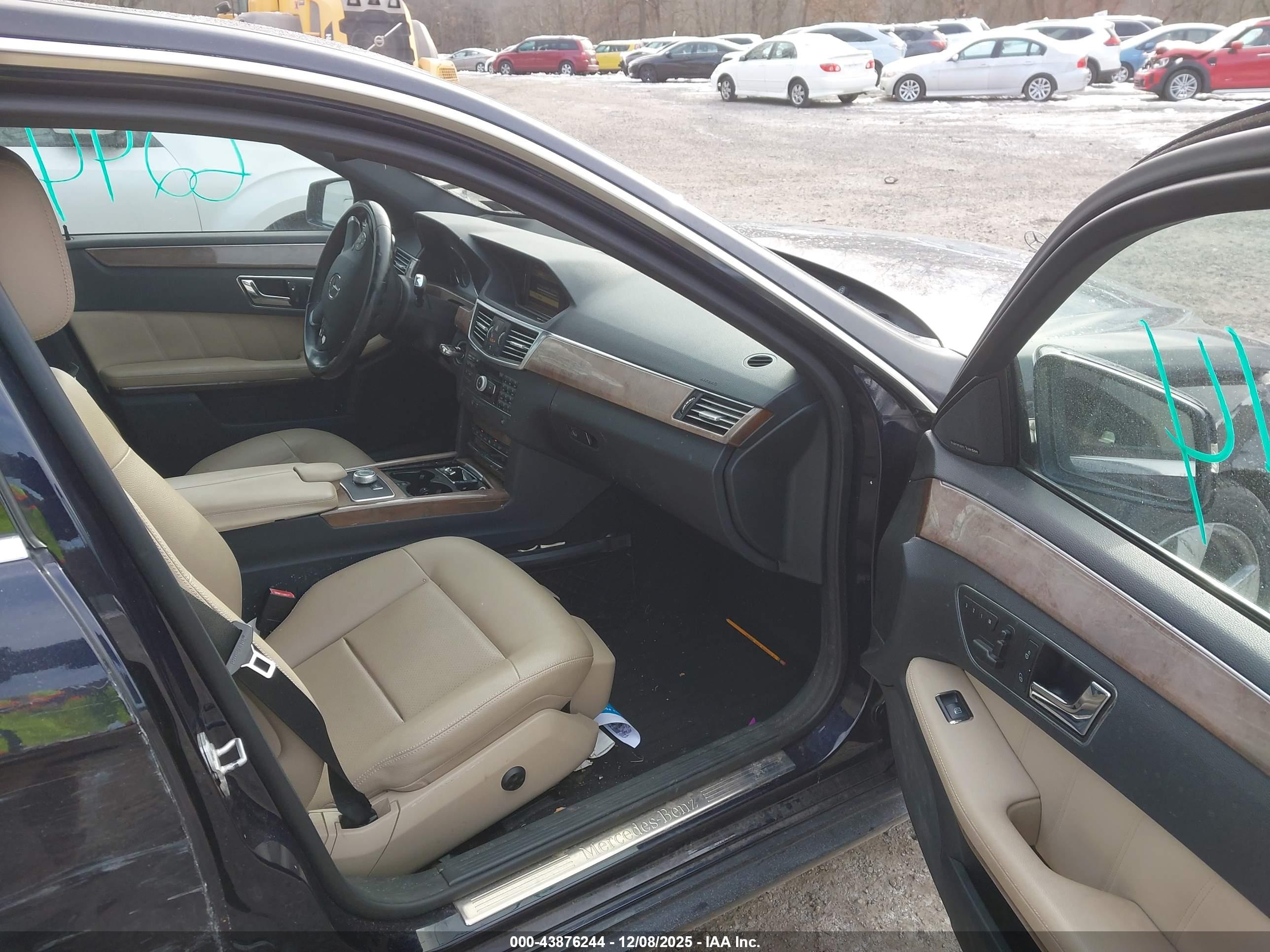 MERCEDES-BENZ E image 5