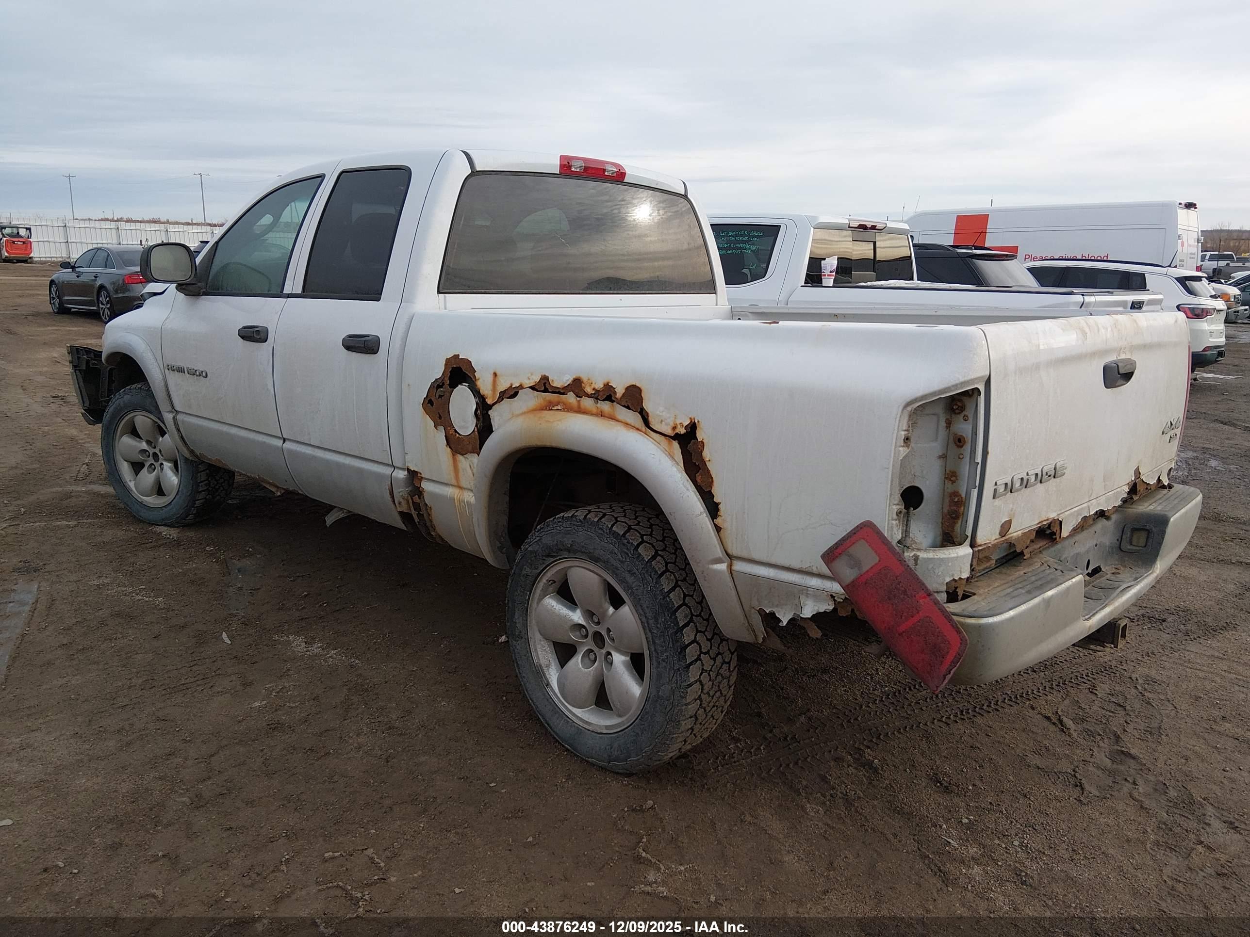 DODGE RAM image 3
