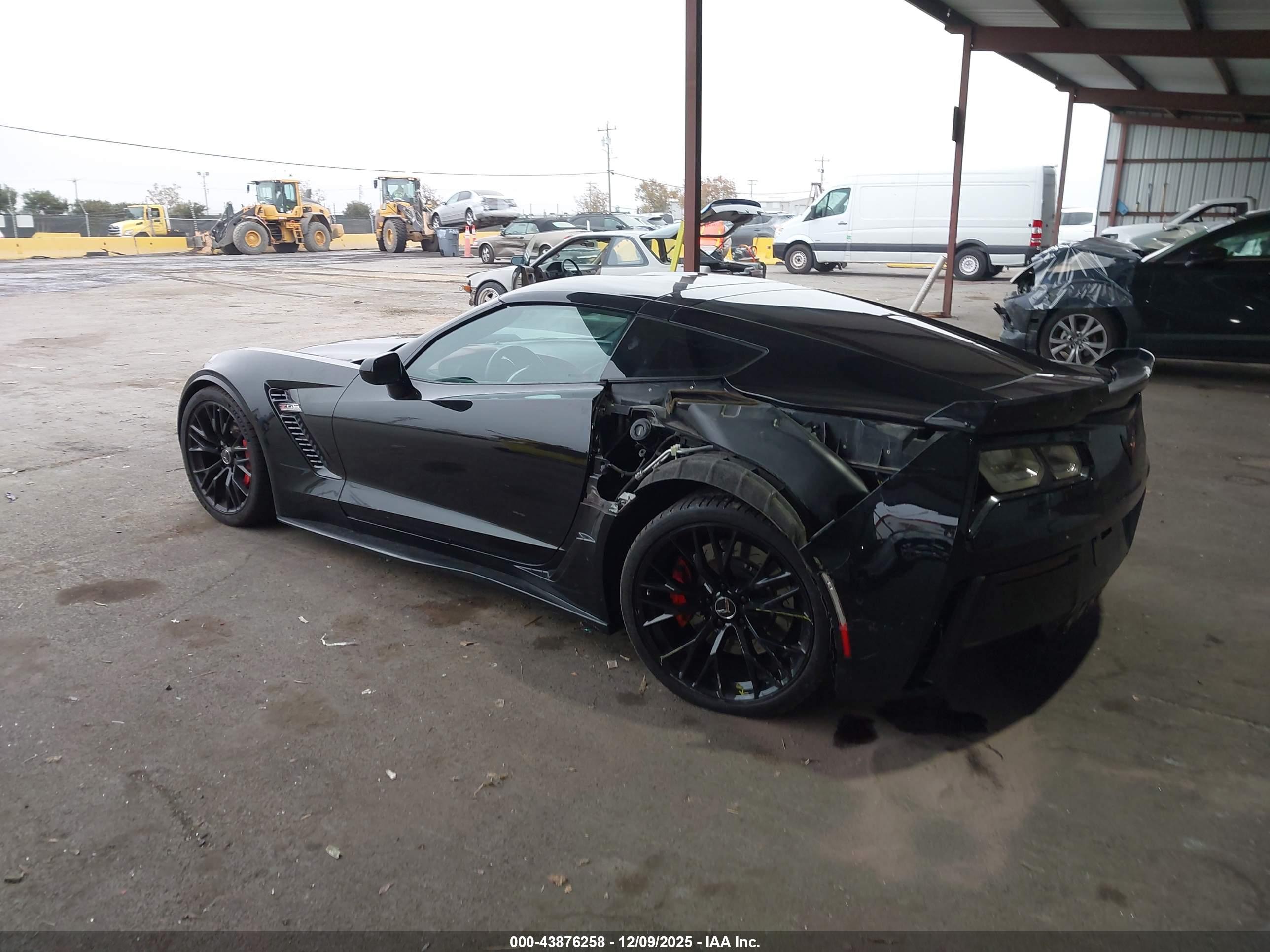 CHEVROLET CORVETTE image 3