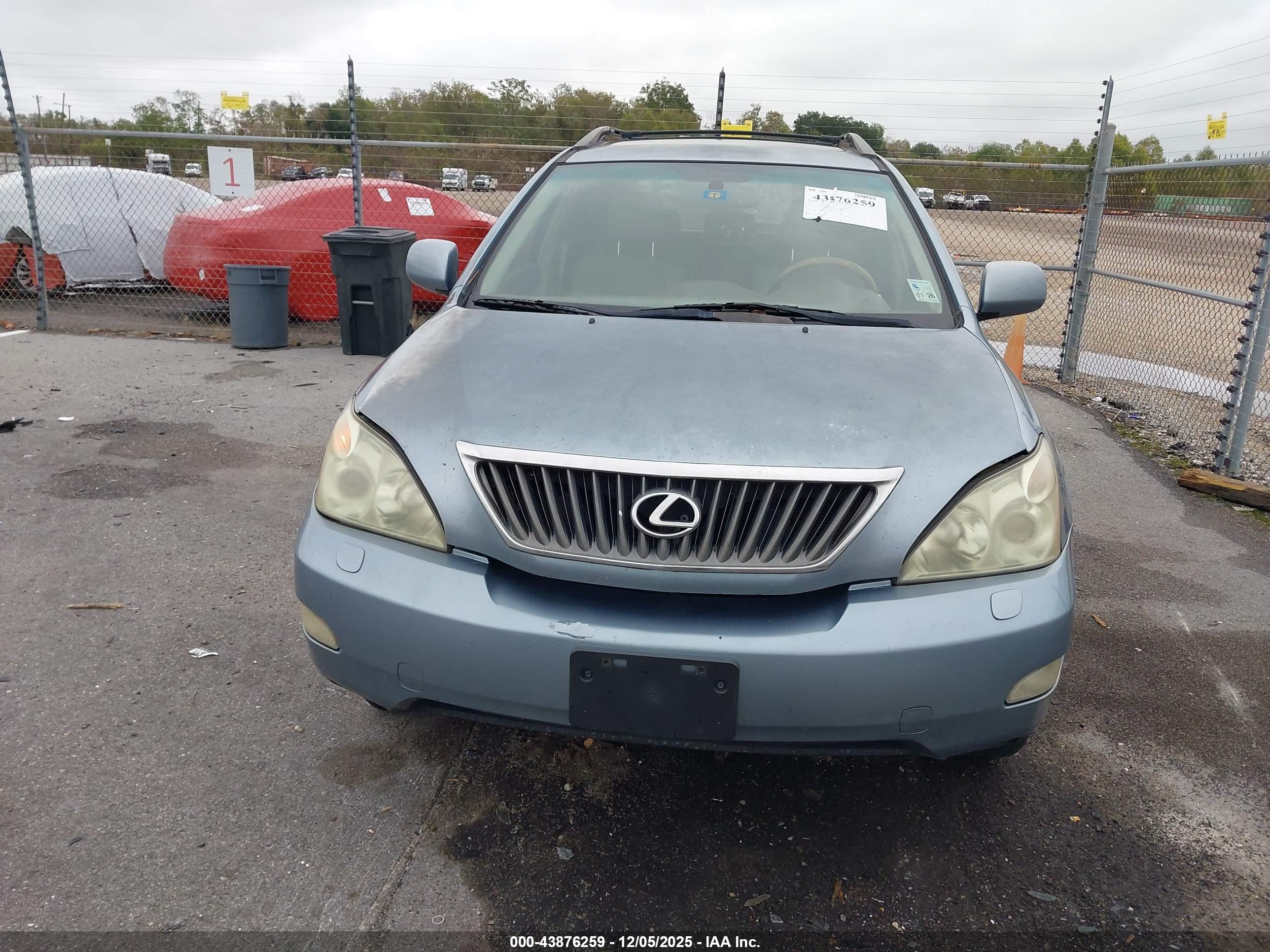 LEXUS RX image 6
