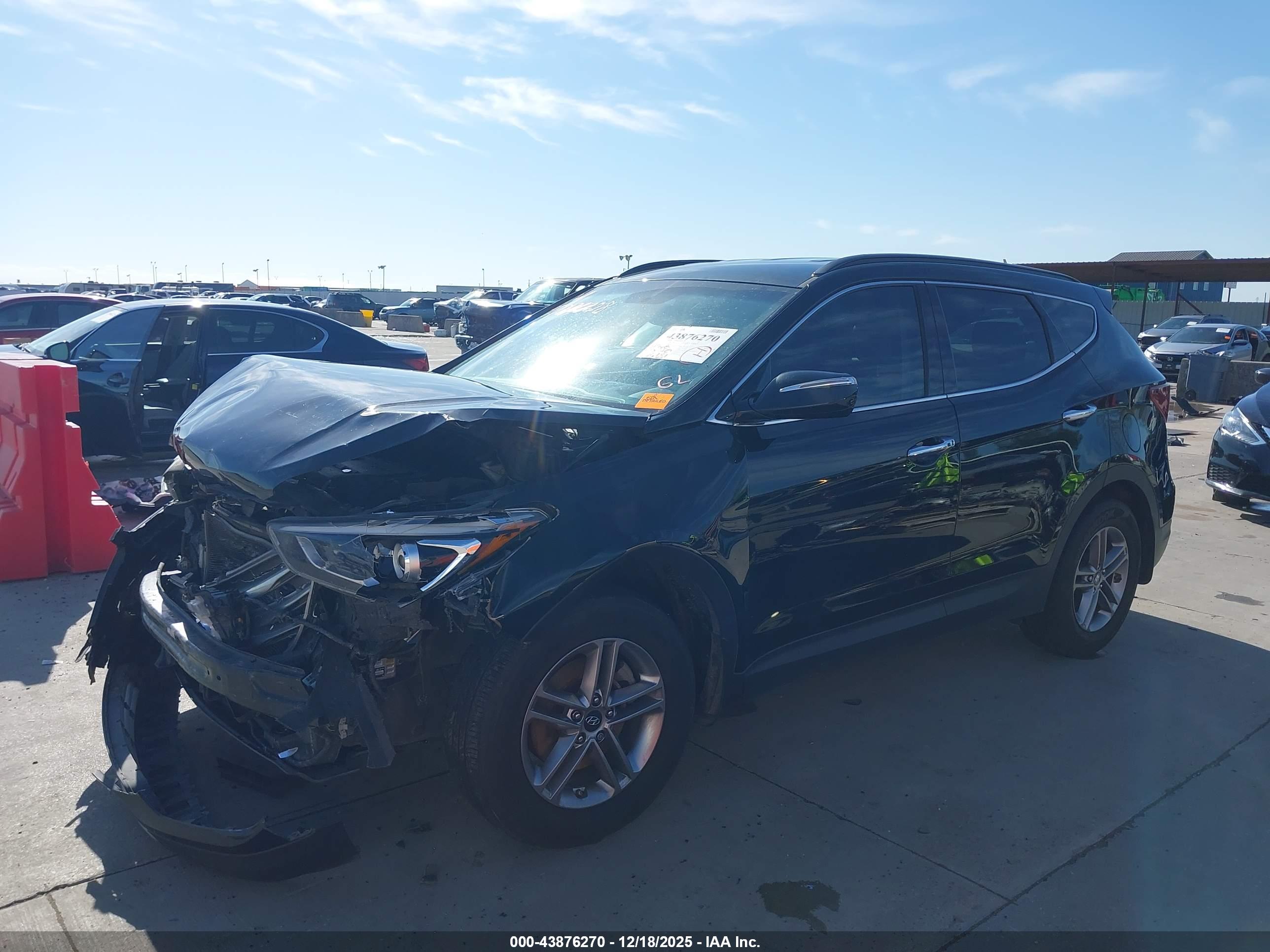 HYUNDAI SANTA image 2