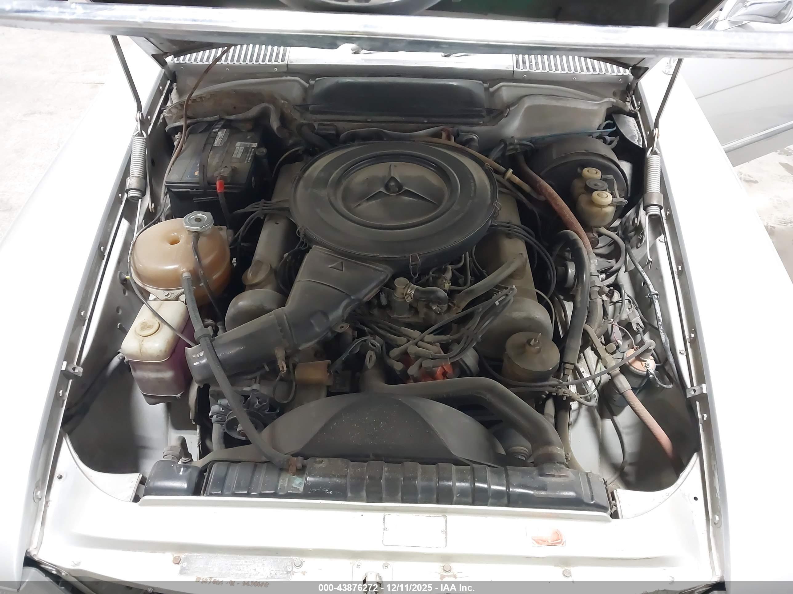 BENZ 450SE image 10