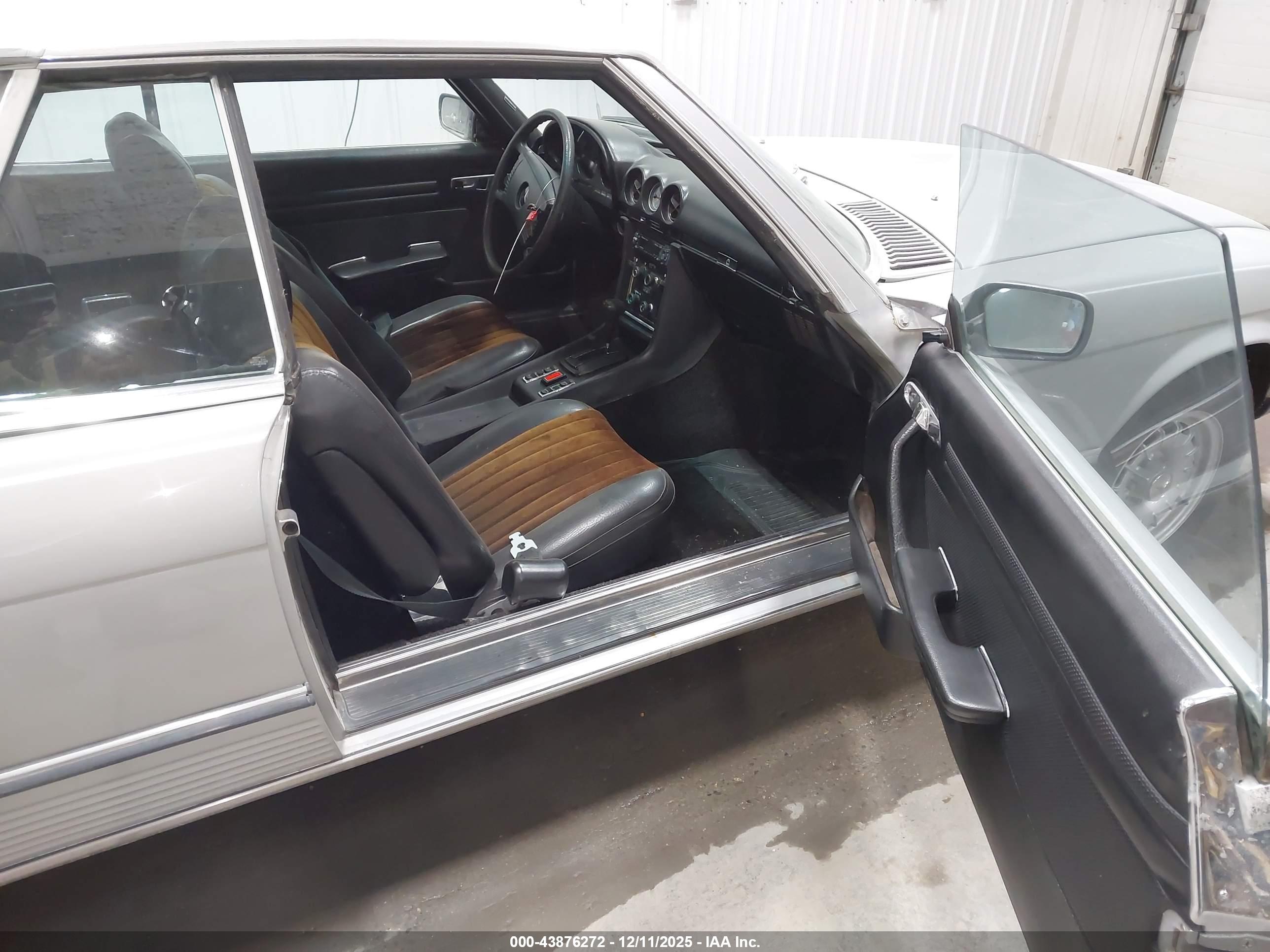 BENZ 450SE image 5