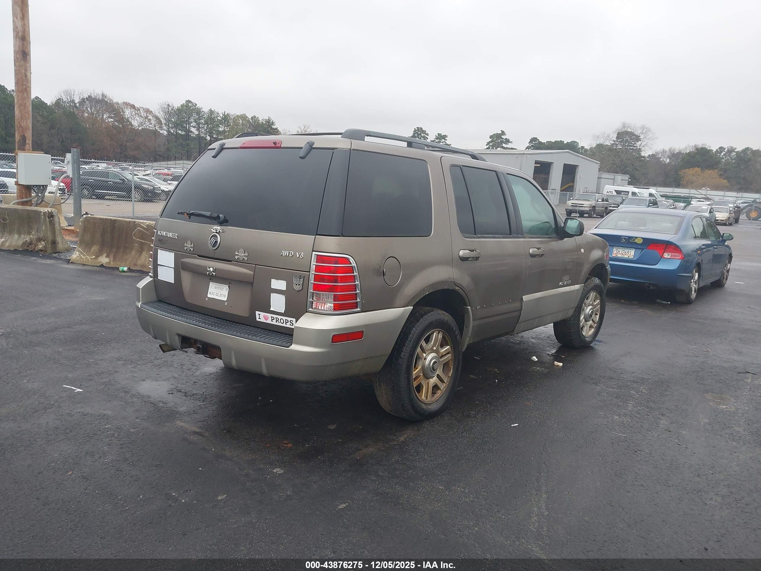 MERCURY MOUNTAINEER image 4