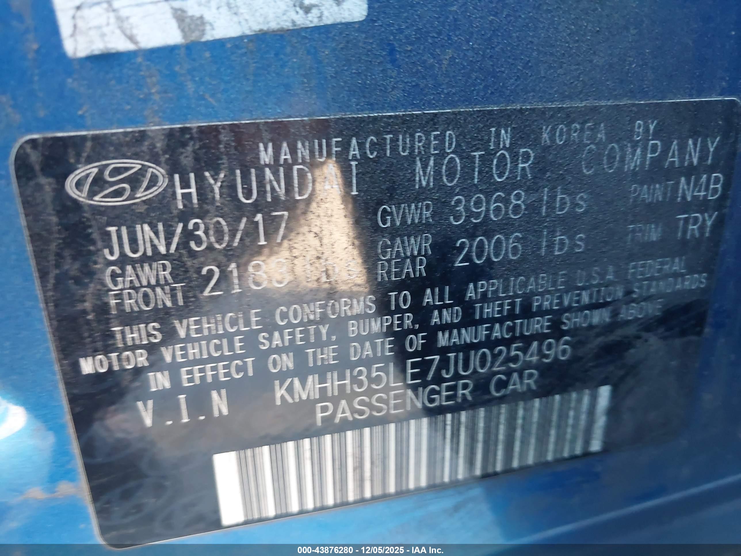 HYUNDAI ELANTRA image 9
