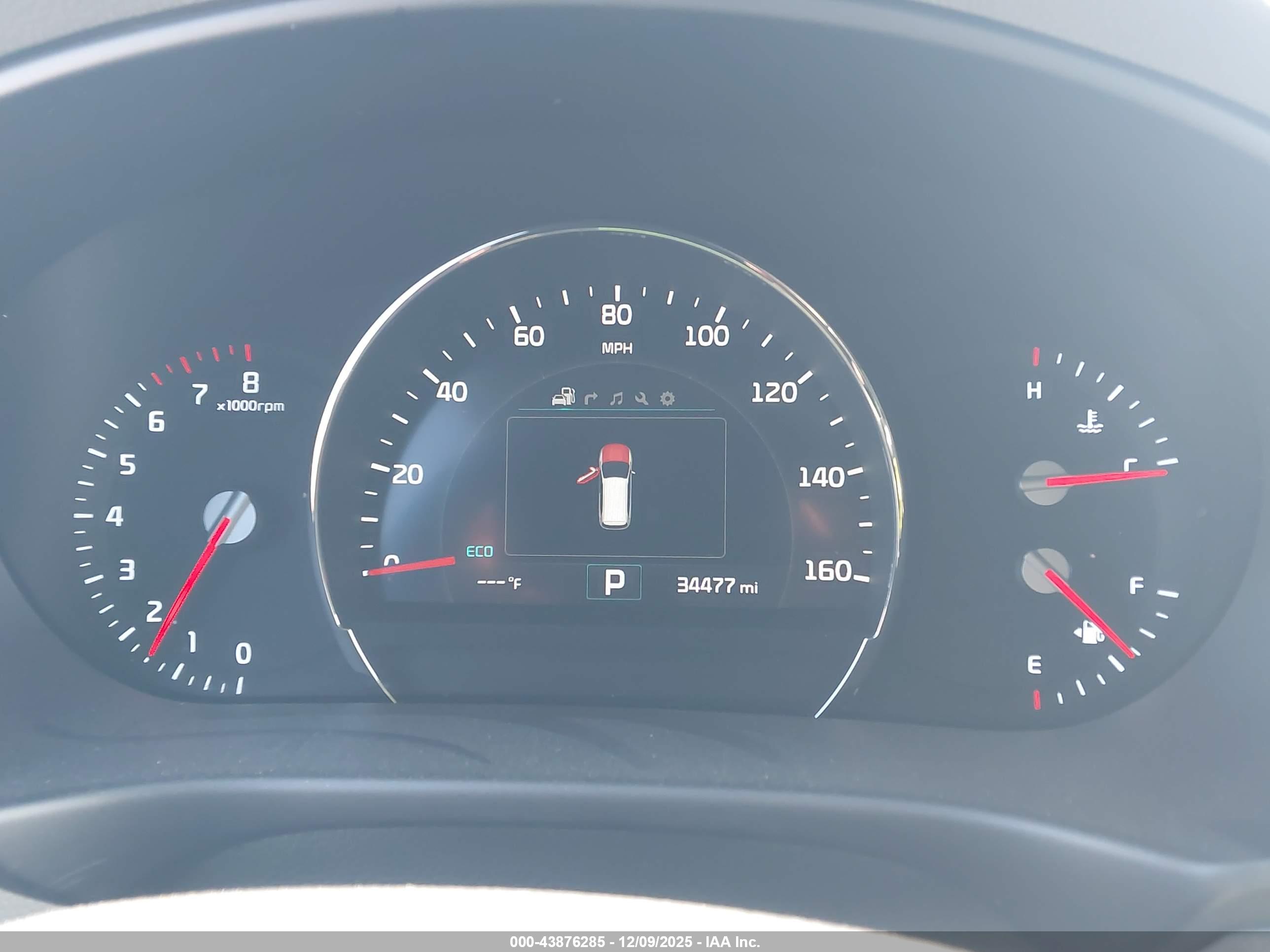 KIA SORENTO image 7