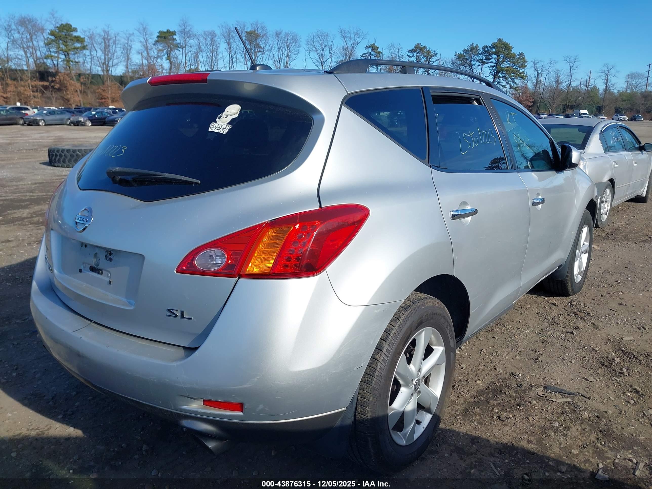 NISSAN MURANO image 4