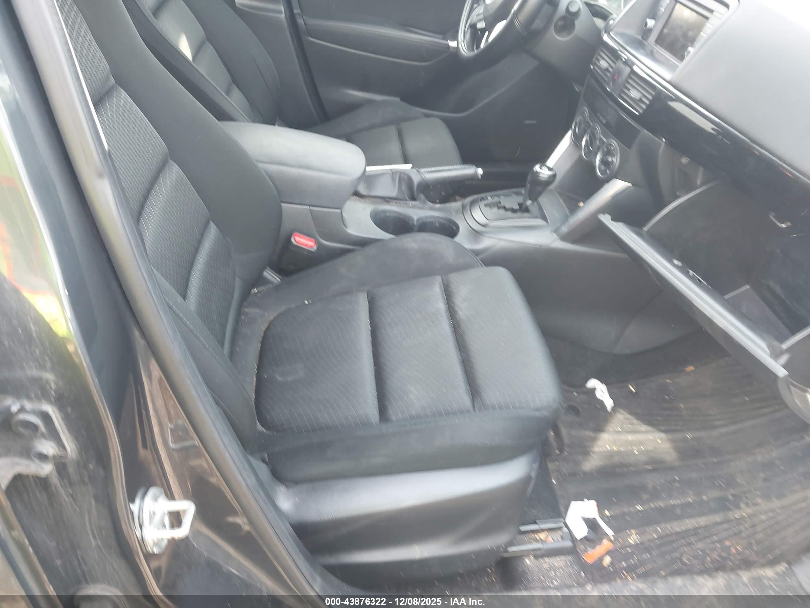 MAZDA CX-5 image 5