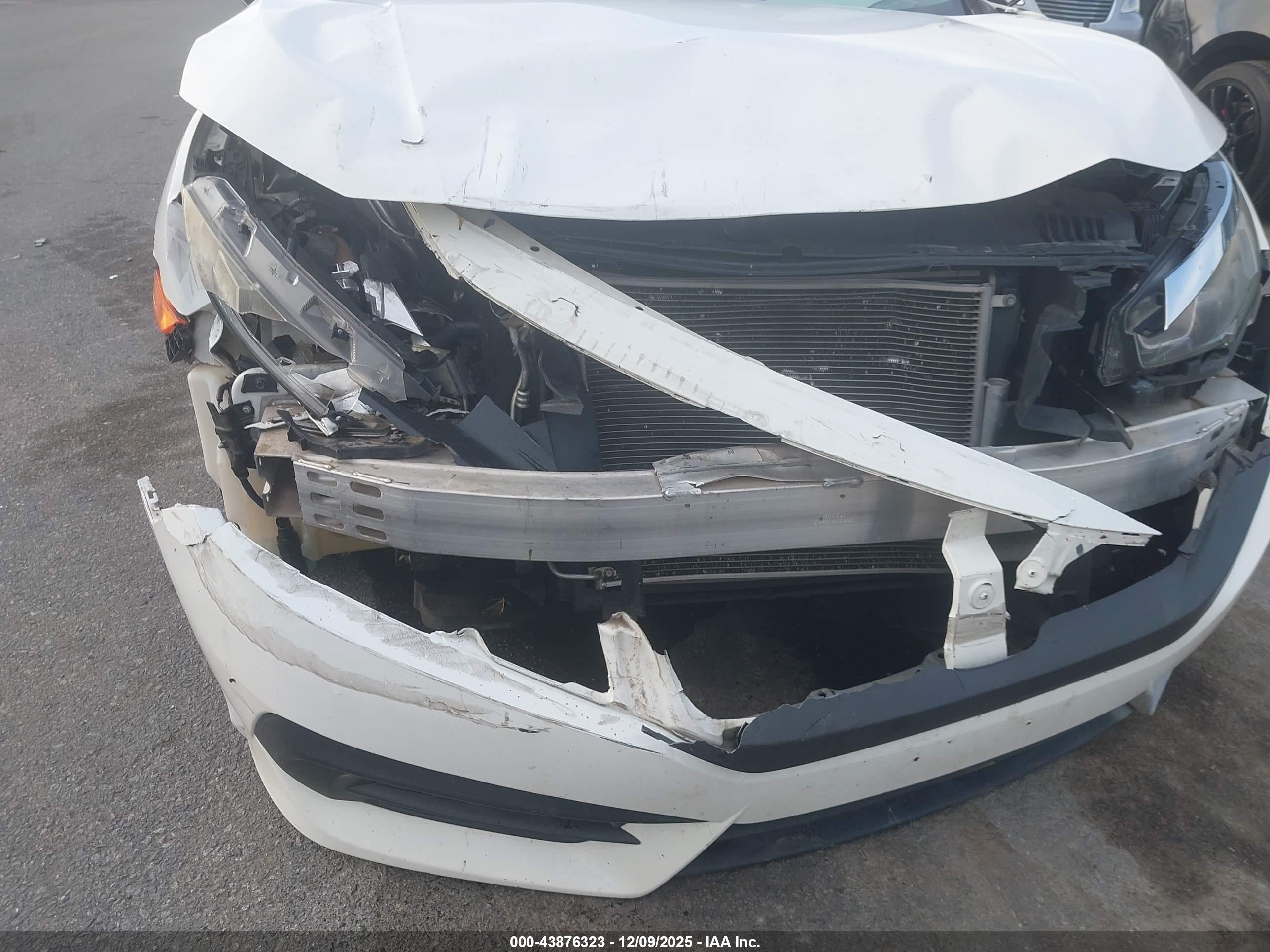HONDA CIVIC image 6