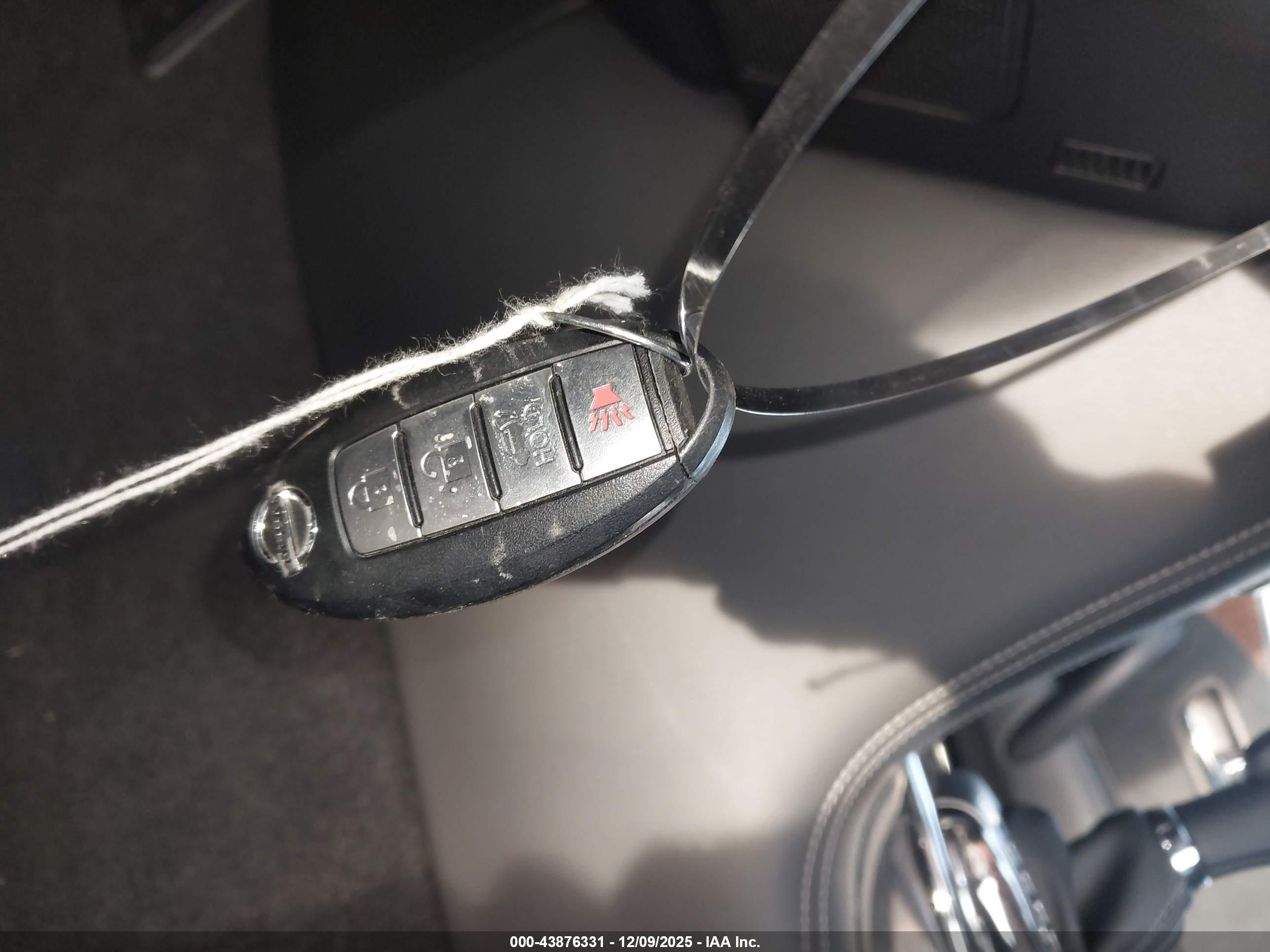 NISSAN ARMADA image 11