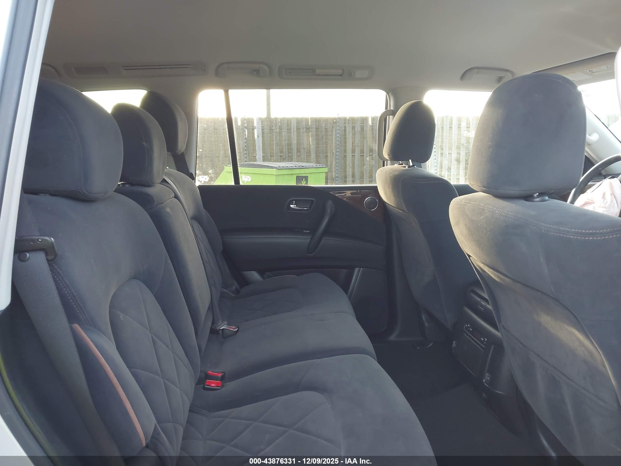 NISSAN ARMADA image 8