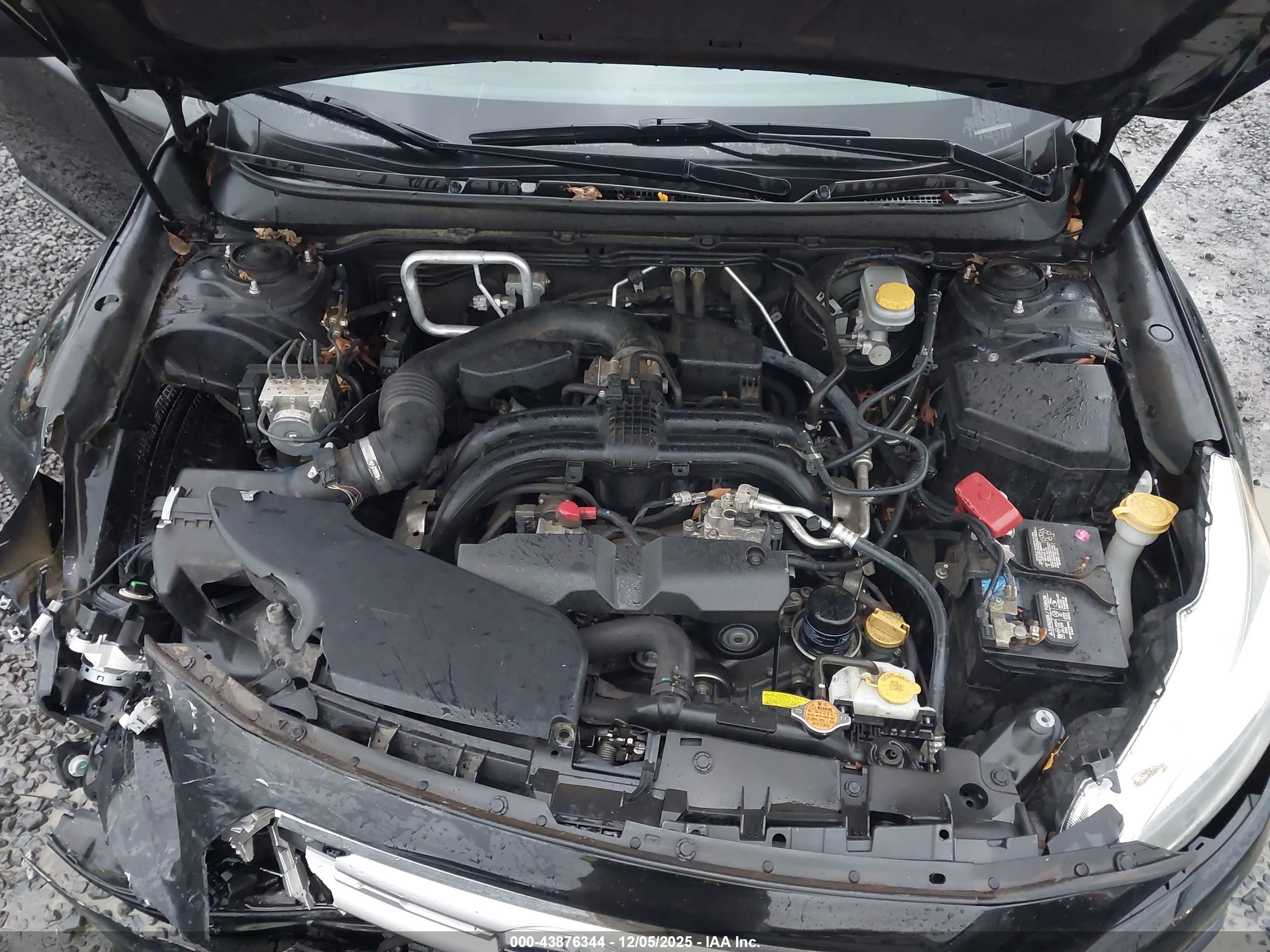SUBARU OUTBACK image 10