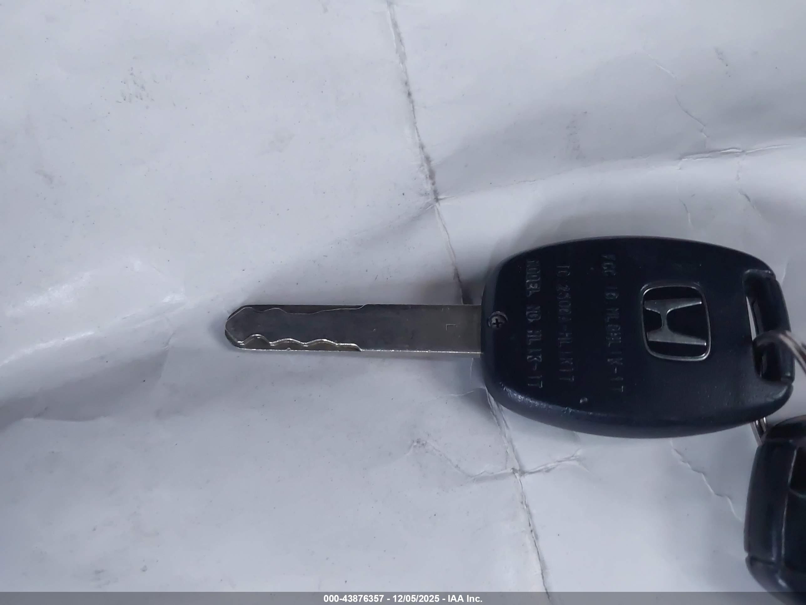 HONDA FIT image 11