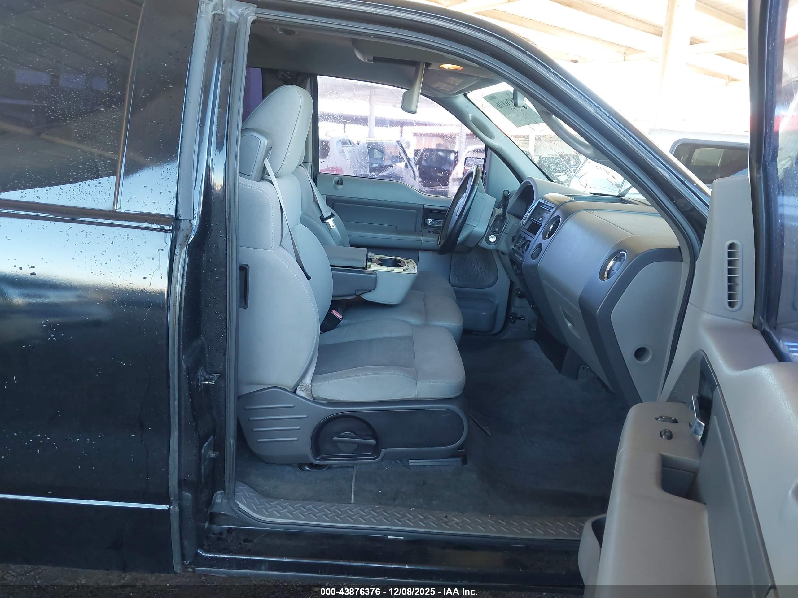 FORD F-150 image 5