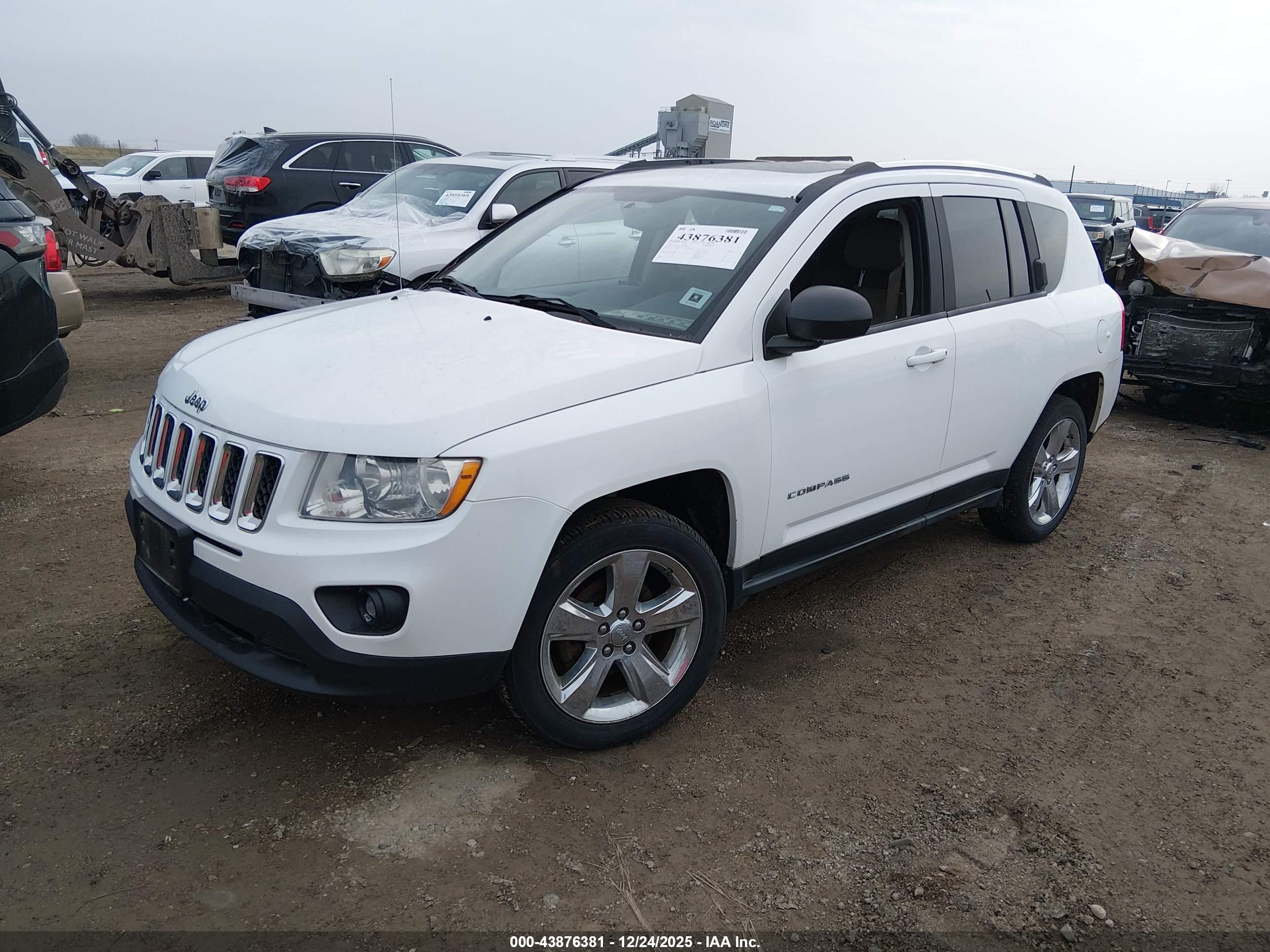 JEEP COMPASS image 2