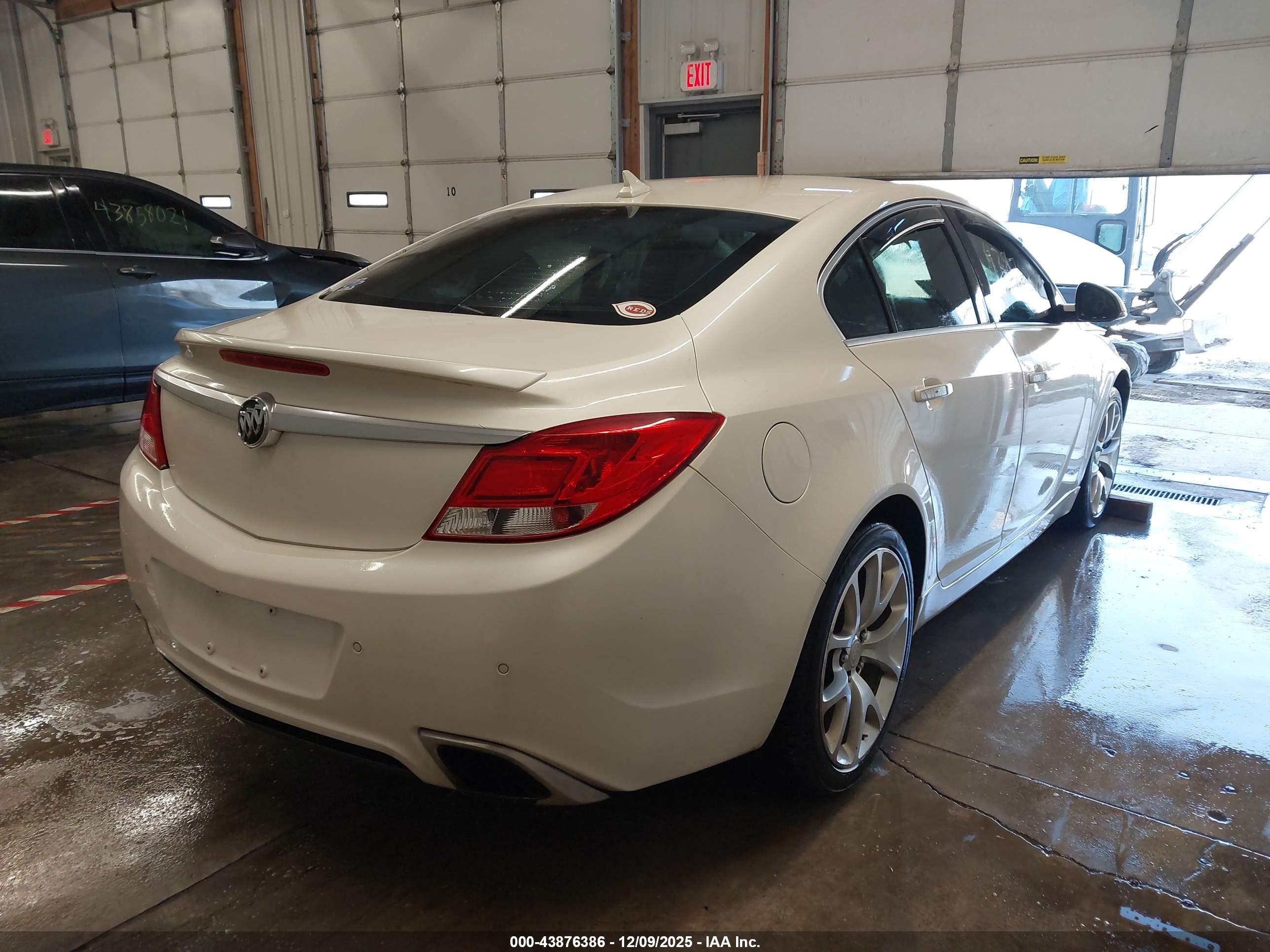 BUICK REGAL image 4
