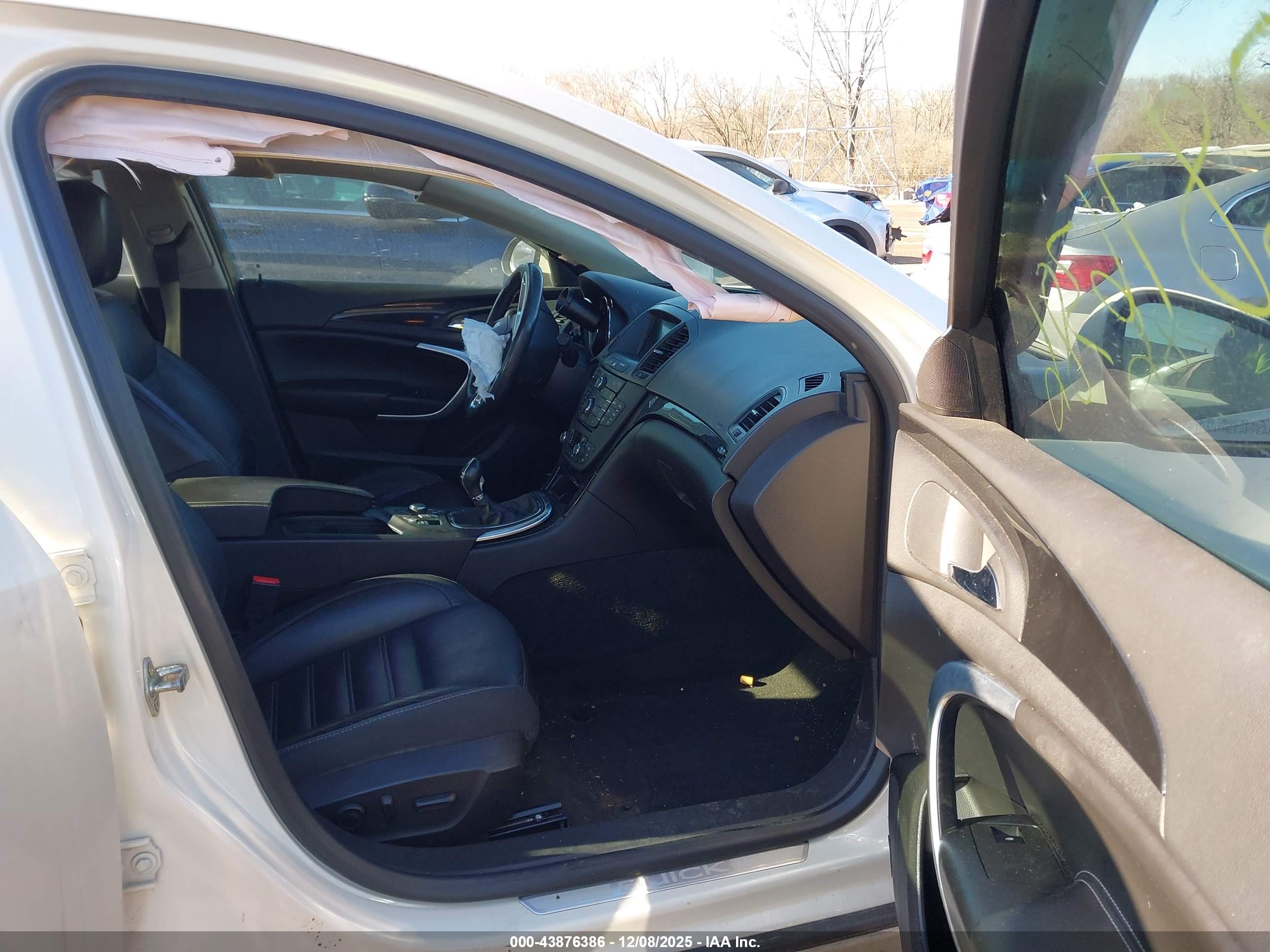 BUICK REGAL image 5