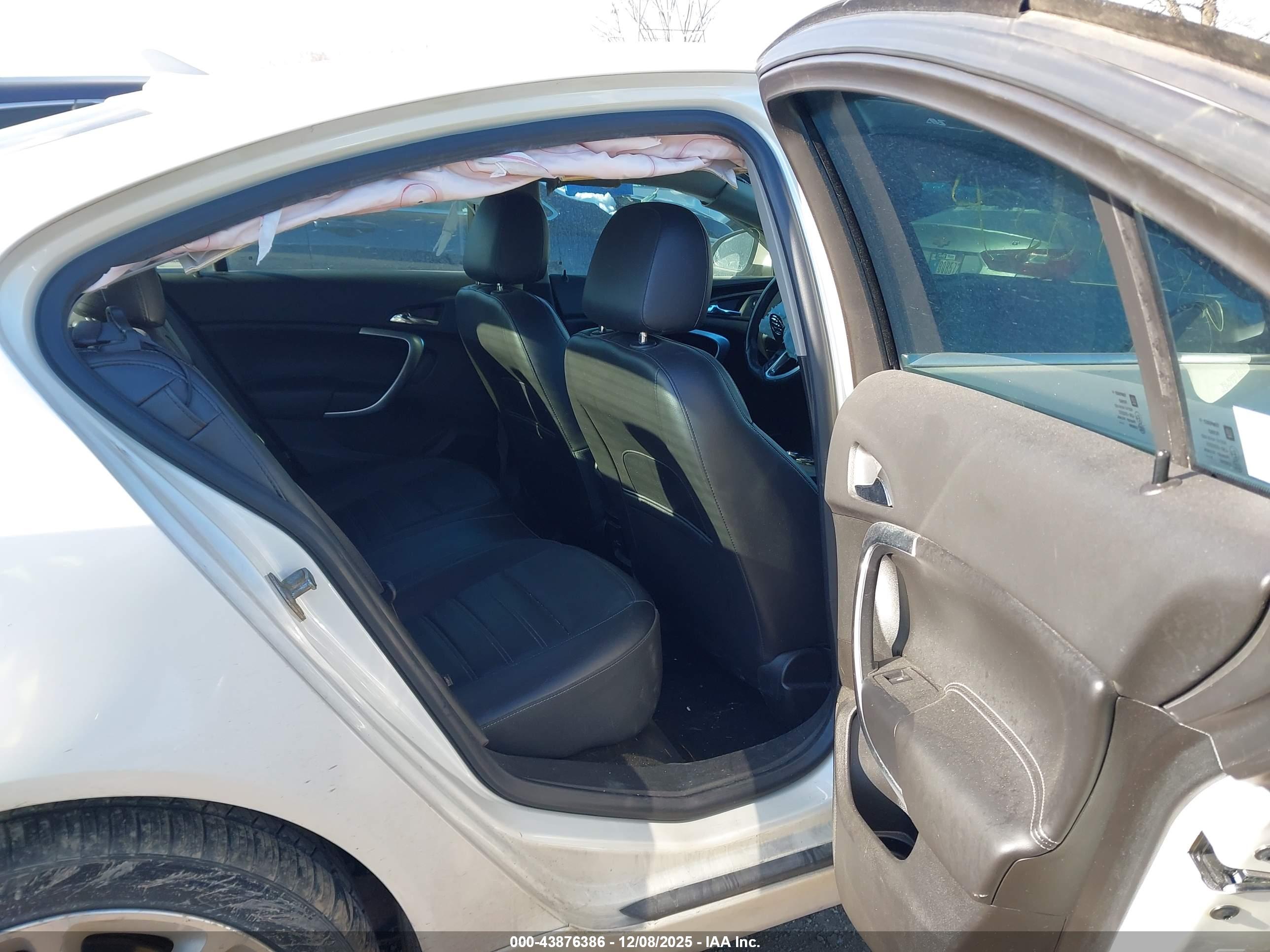 BUICK REGAL image 8
