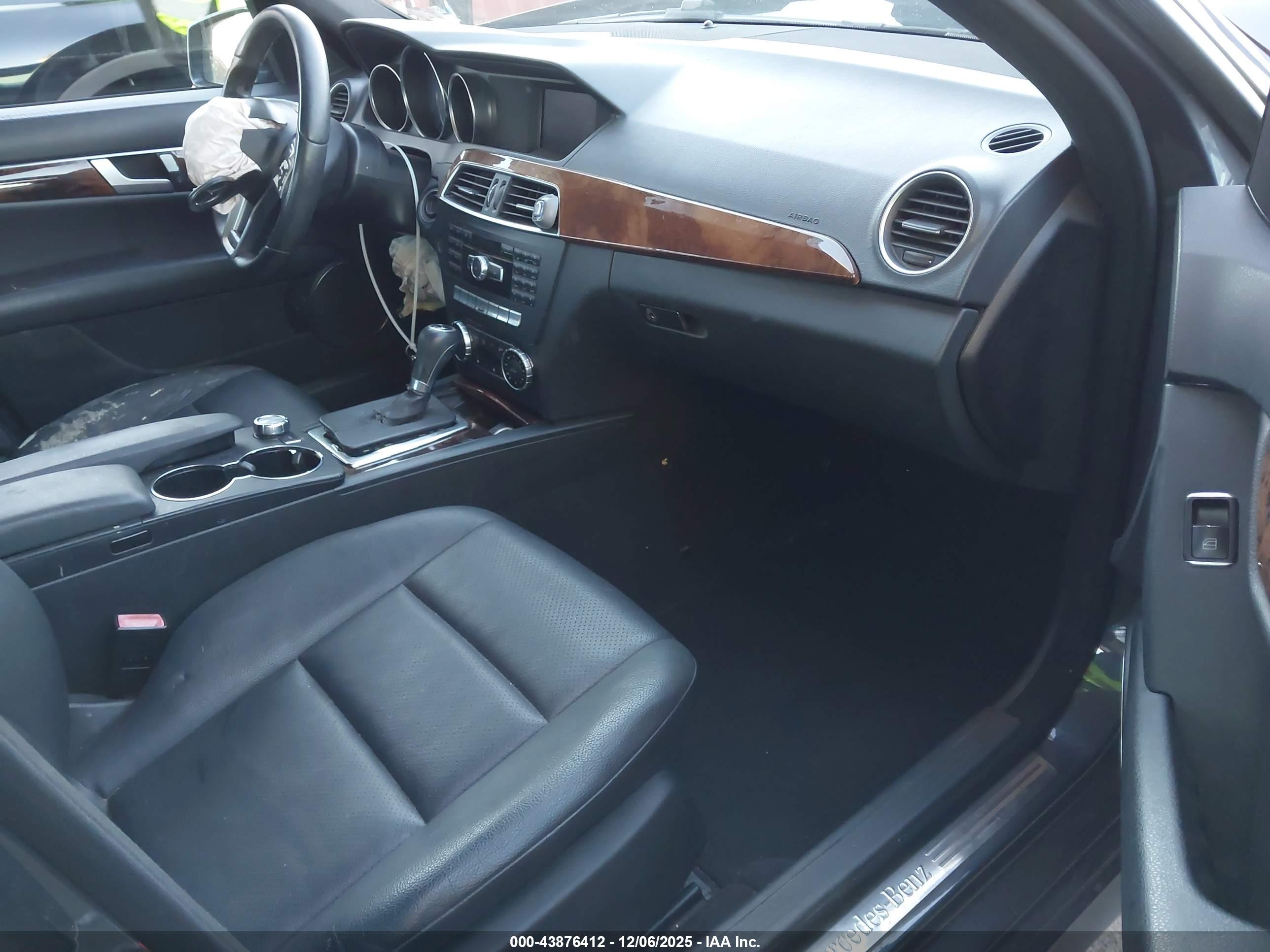 MERCEDES-BENZ C image 5
