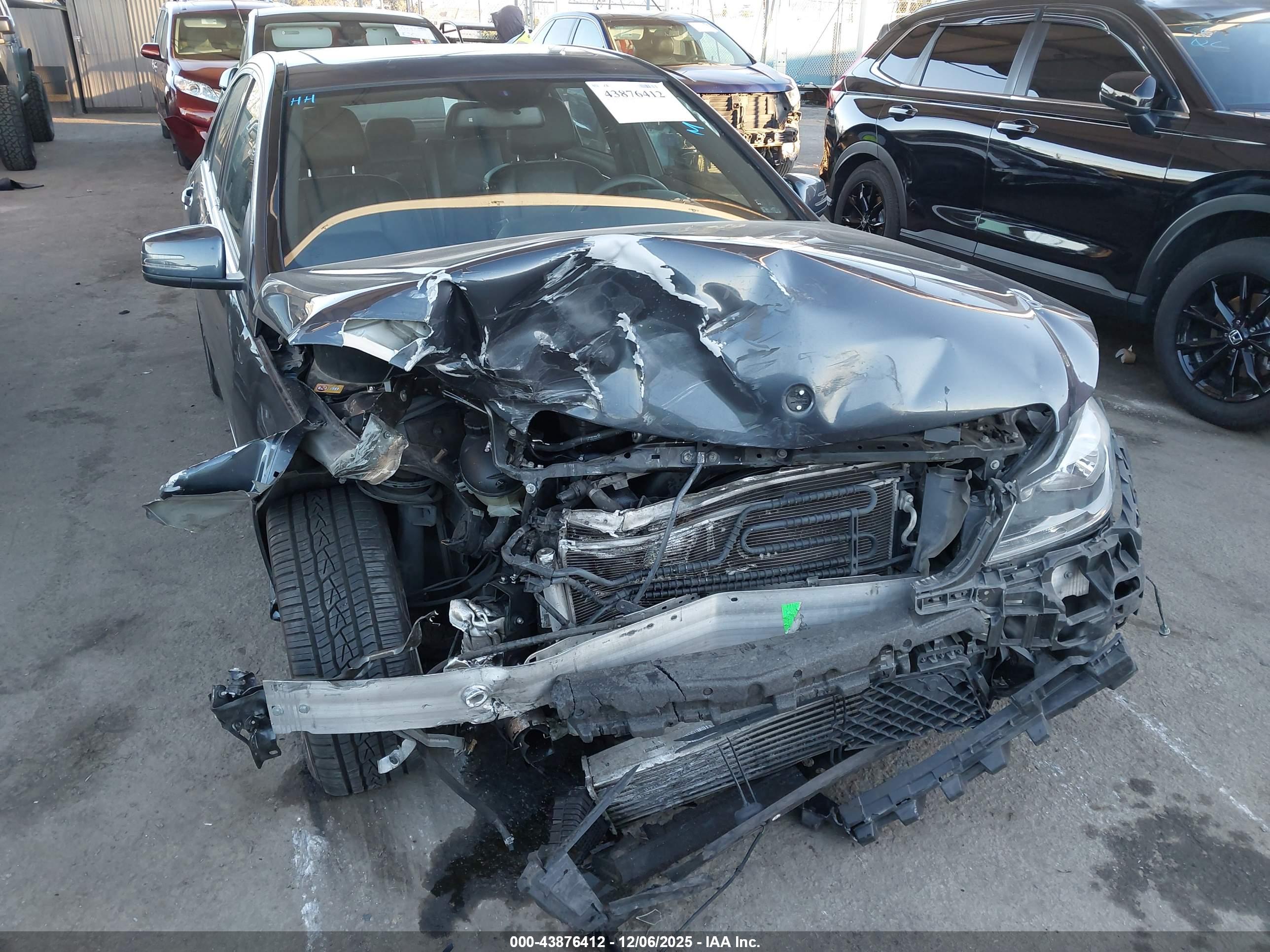 MERCEDES-BENZ C image 6