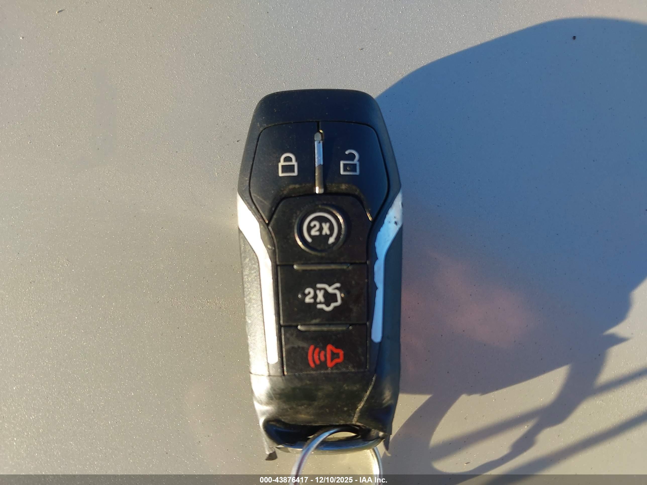 FORD EXPLORER image 11