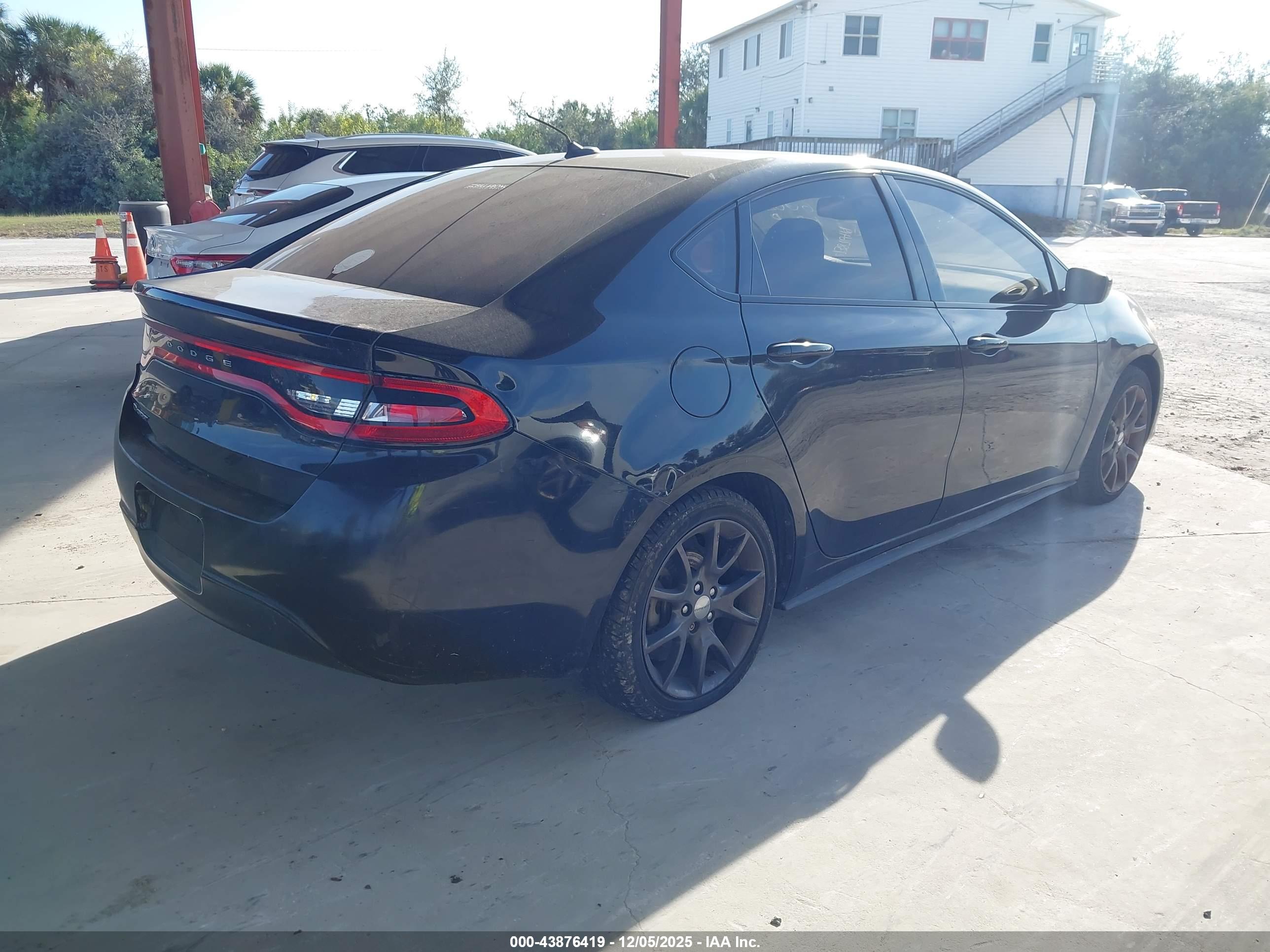 DODGE DART image 4