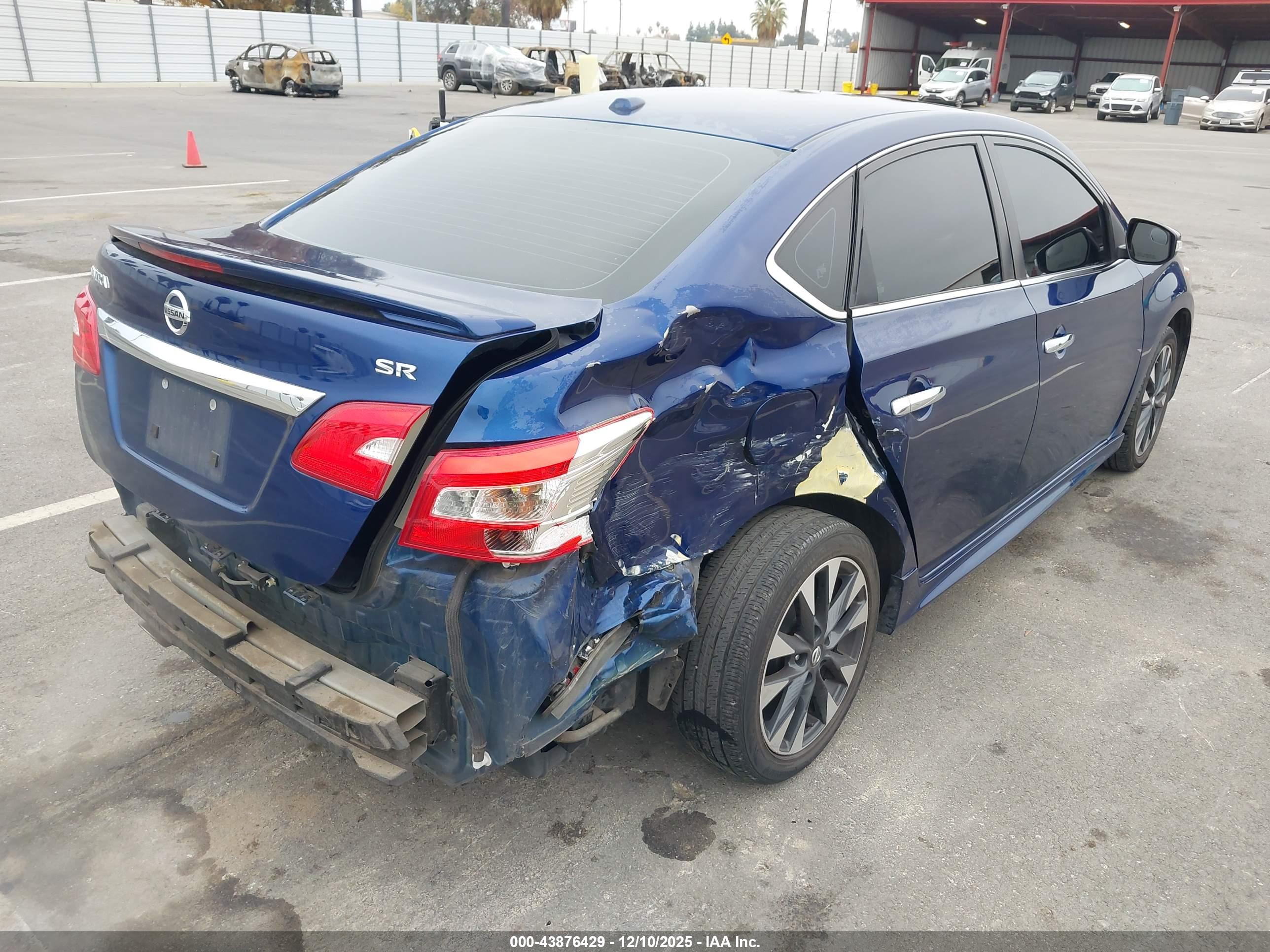 NISSAN SENTRA image 4
