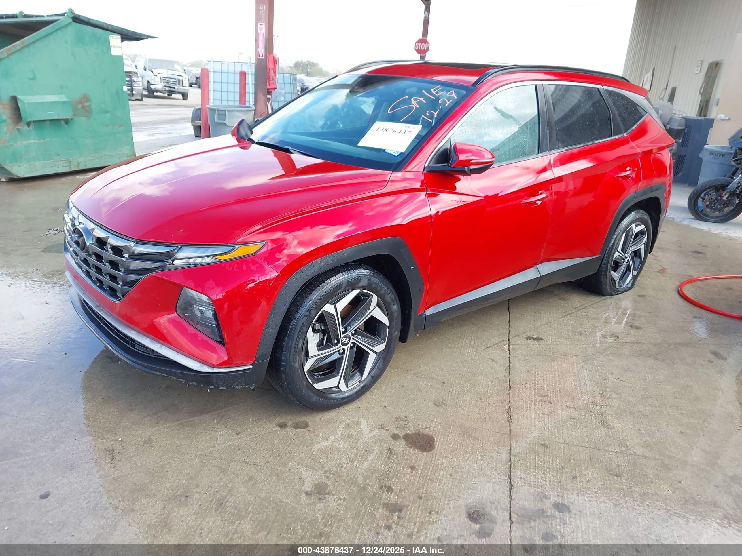 HYUNDAI TUCSON image 2