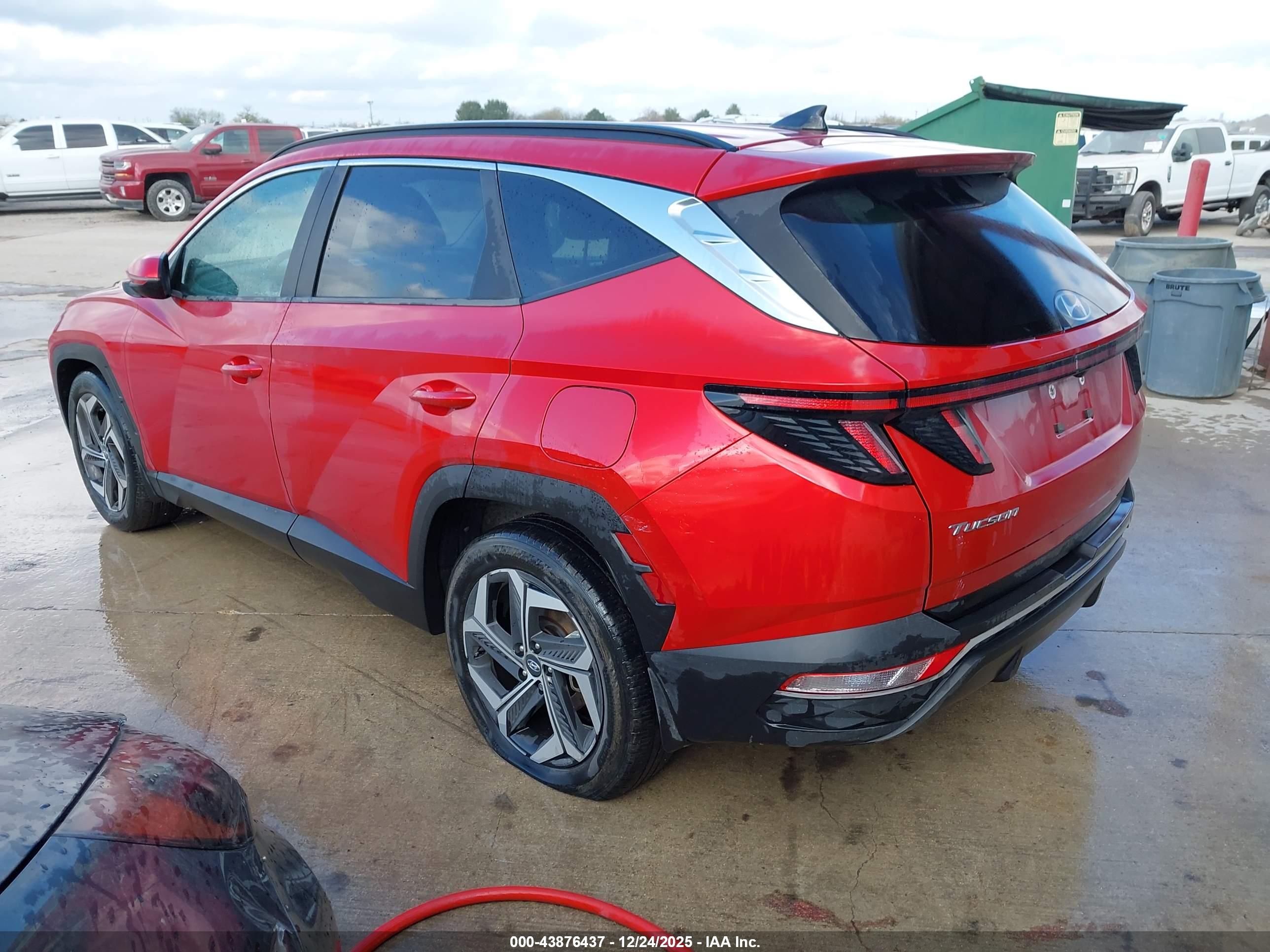 HYUNDAI TUCSON image 3