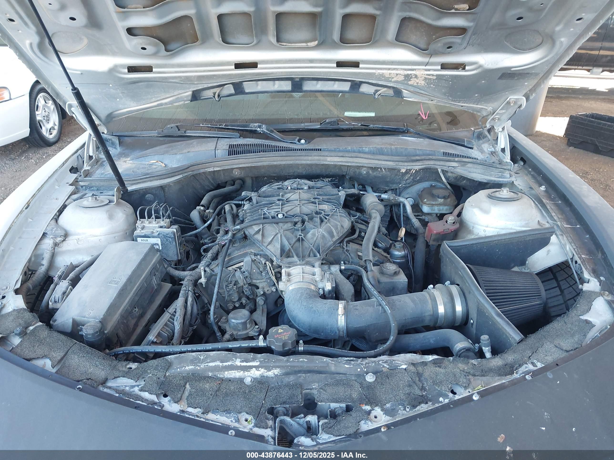 CHEVROLET CAMARO image 10