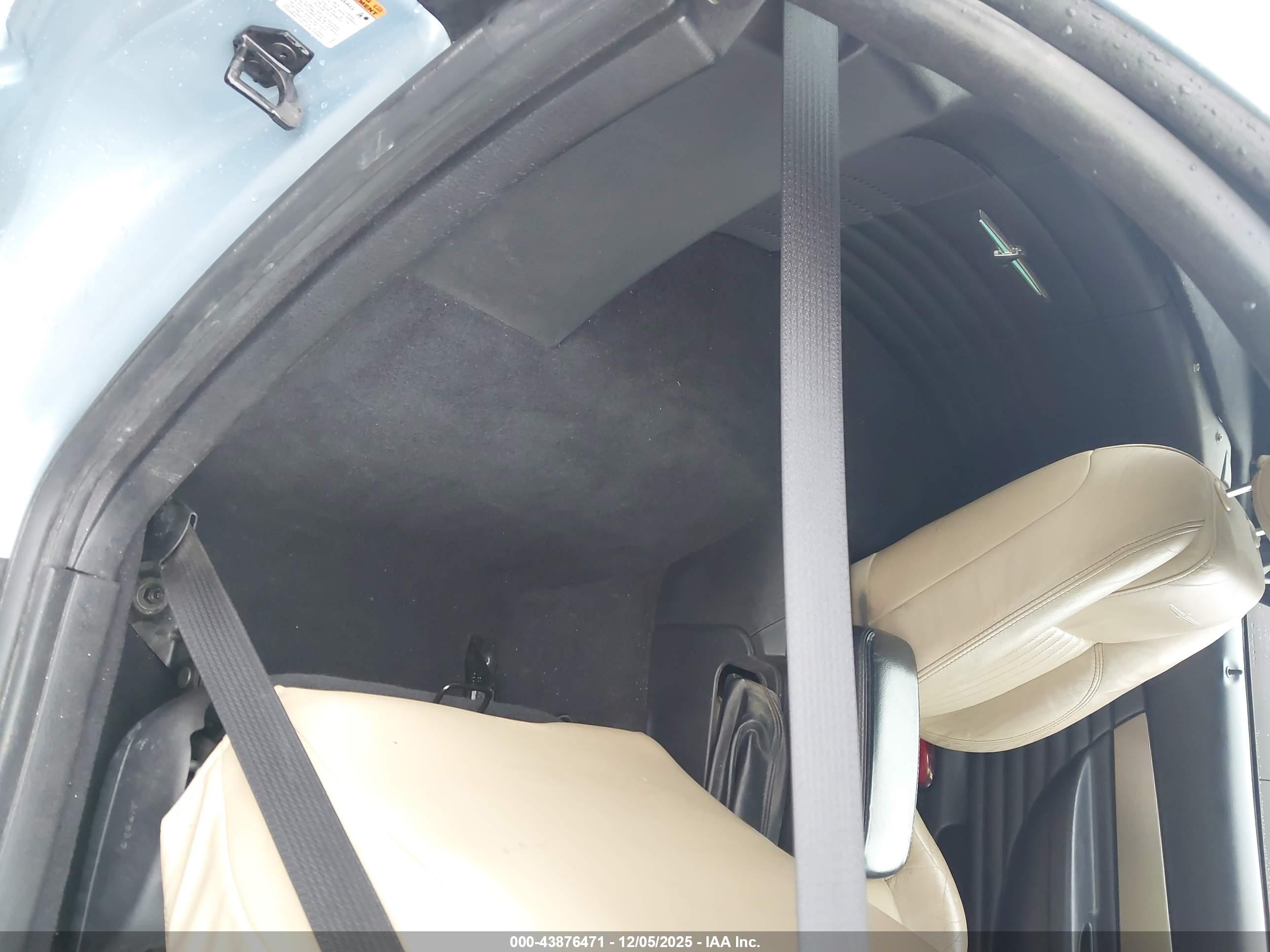 FORD THUNDERBIRD image 8