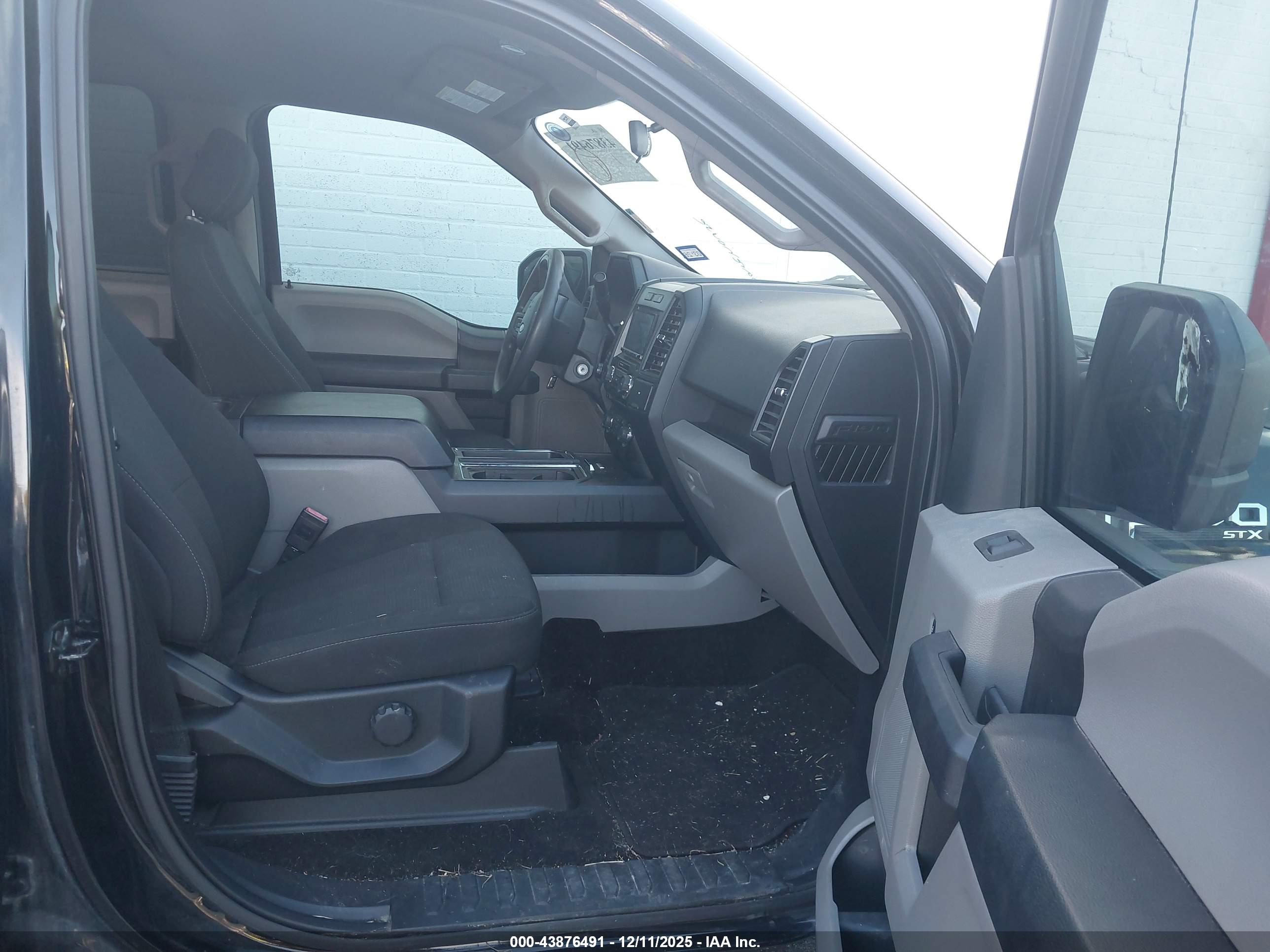 FORD F-150 image 5