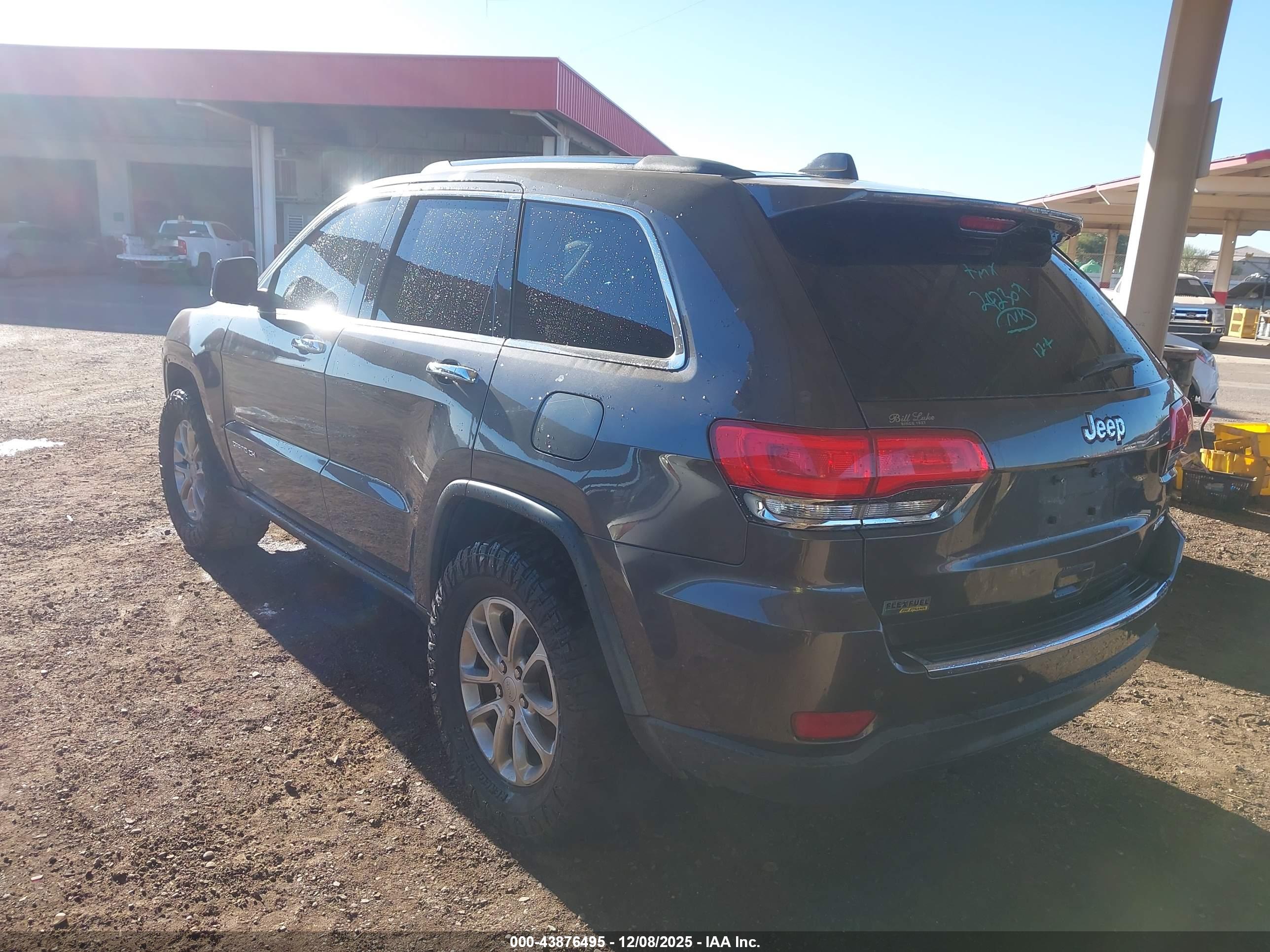 JEEP GRAND image 3
