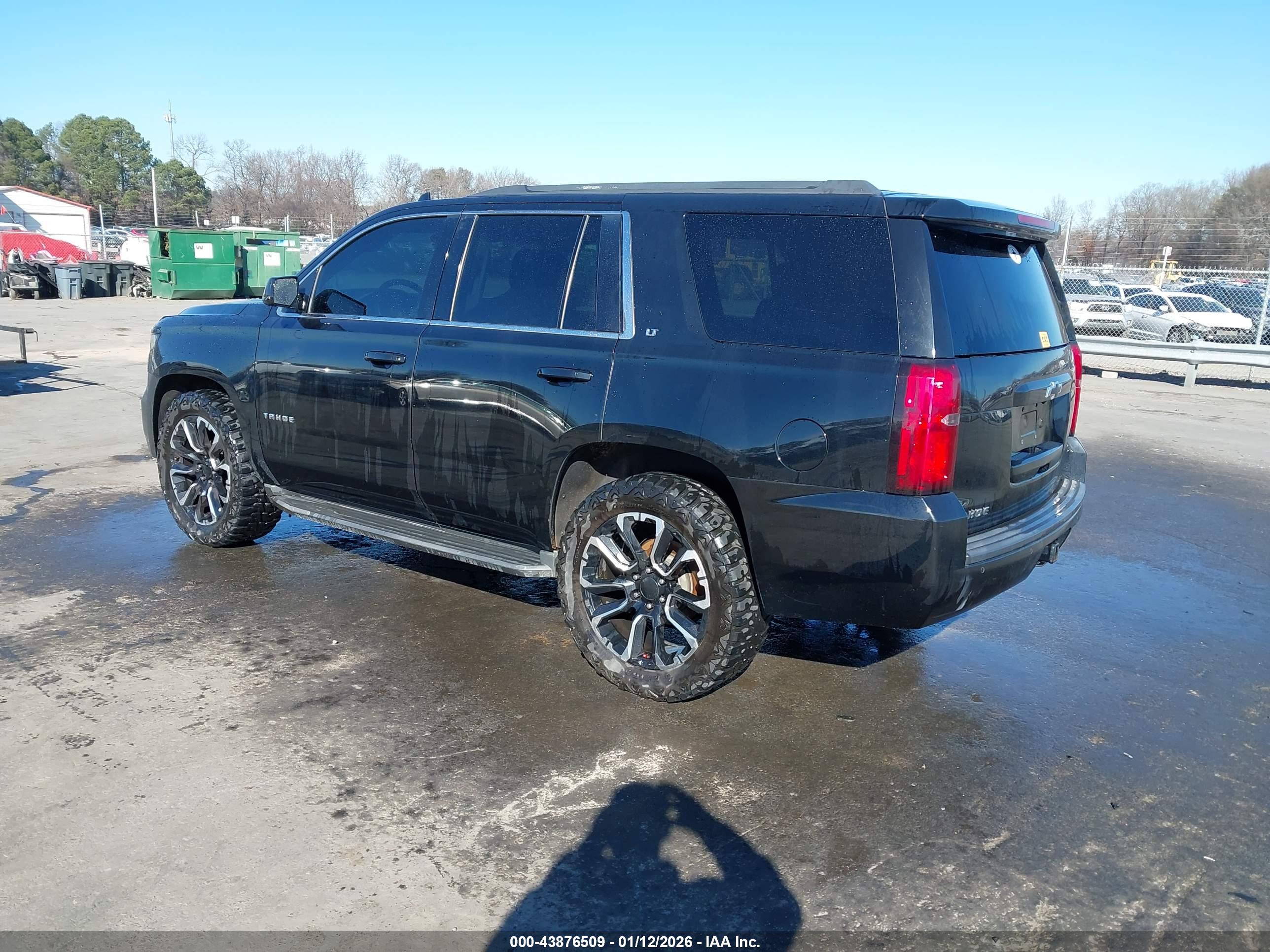 CHEVROLET TAHOE image 3