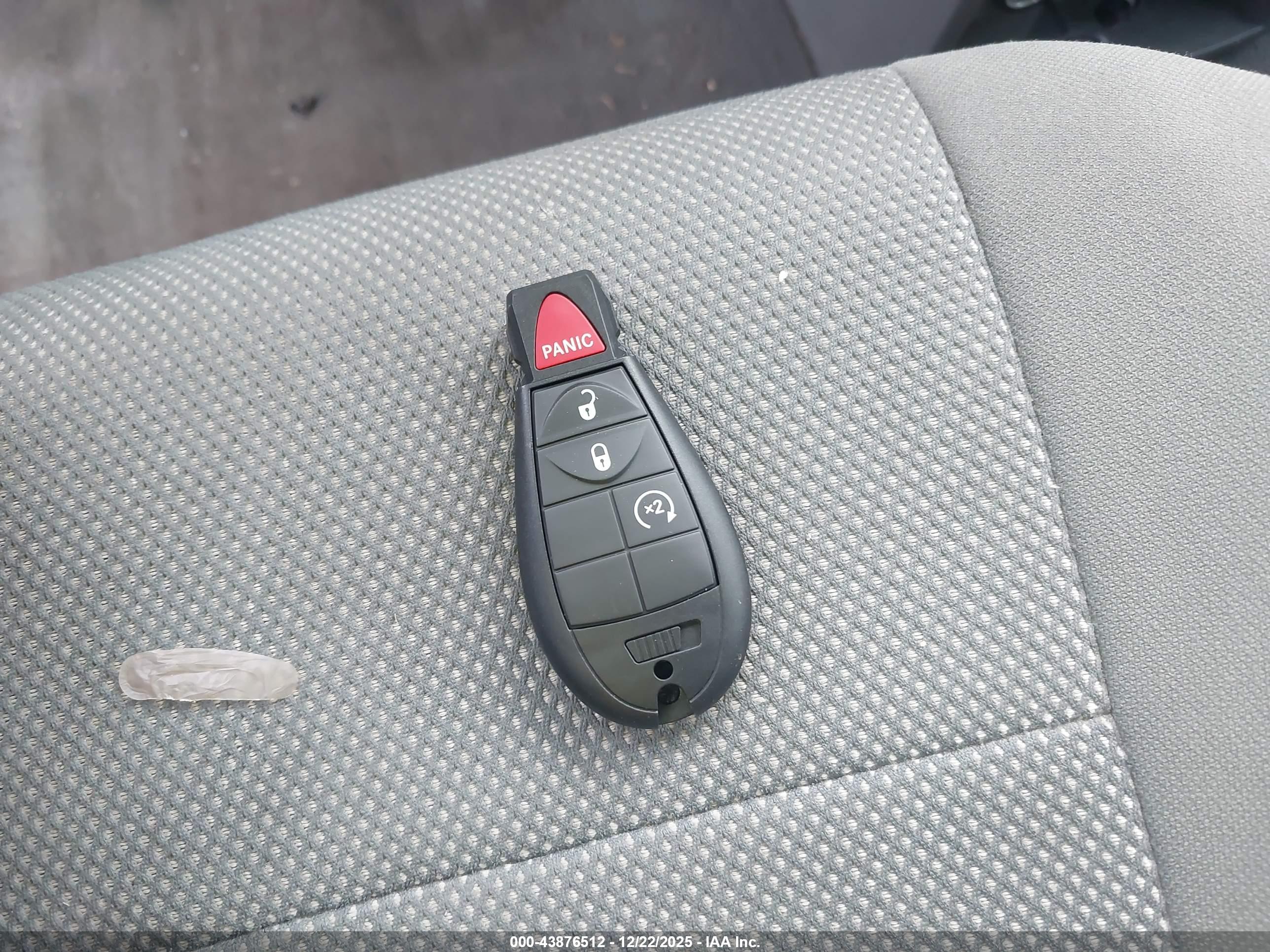 DODGE GRAND image 11
