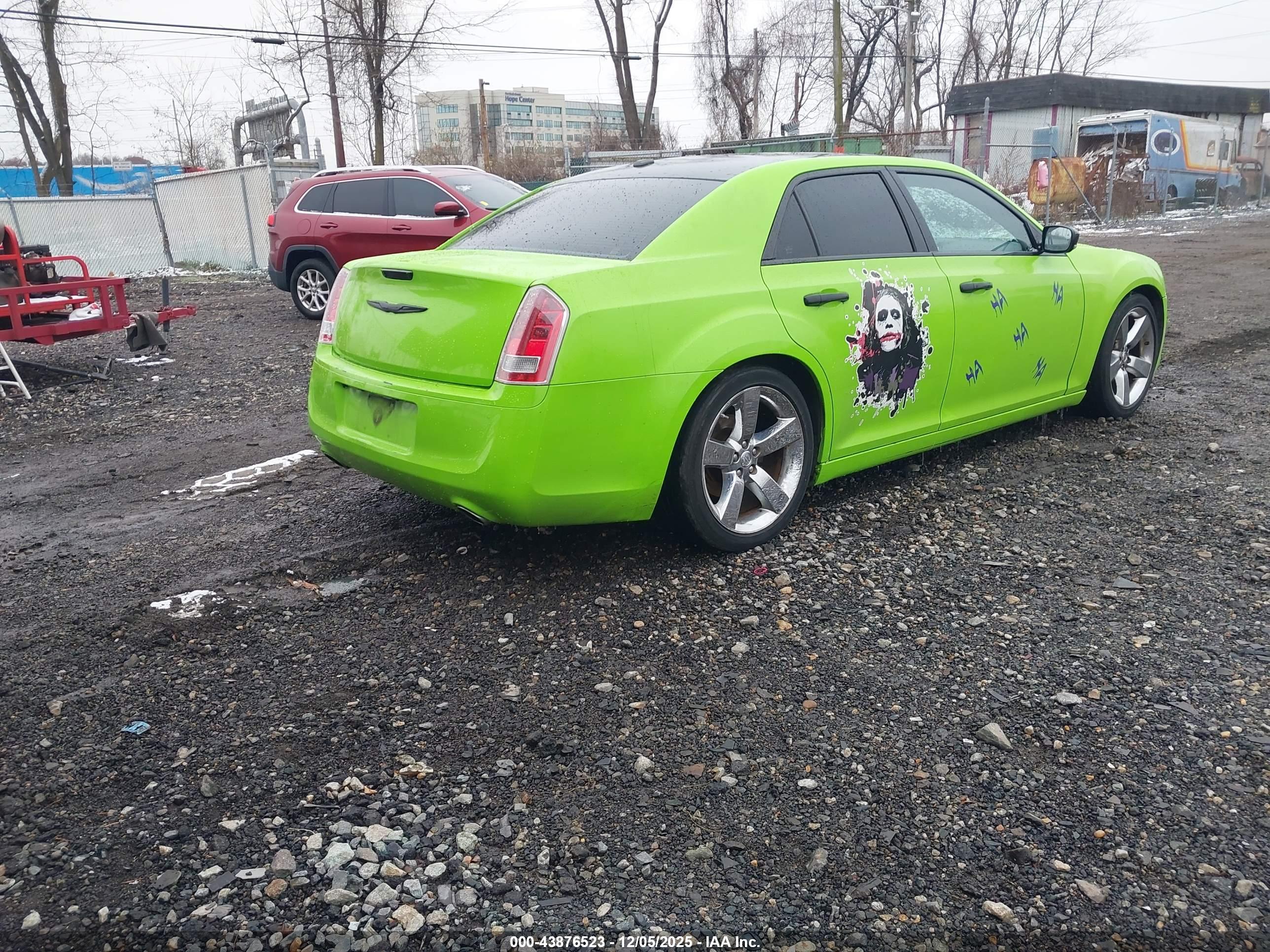 CHRYSLER 300 image 4