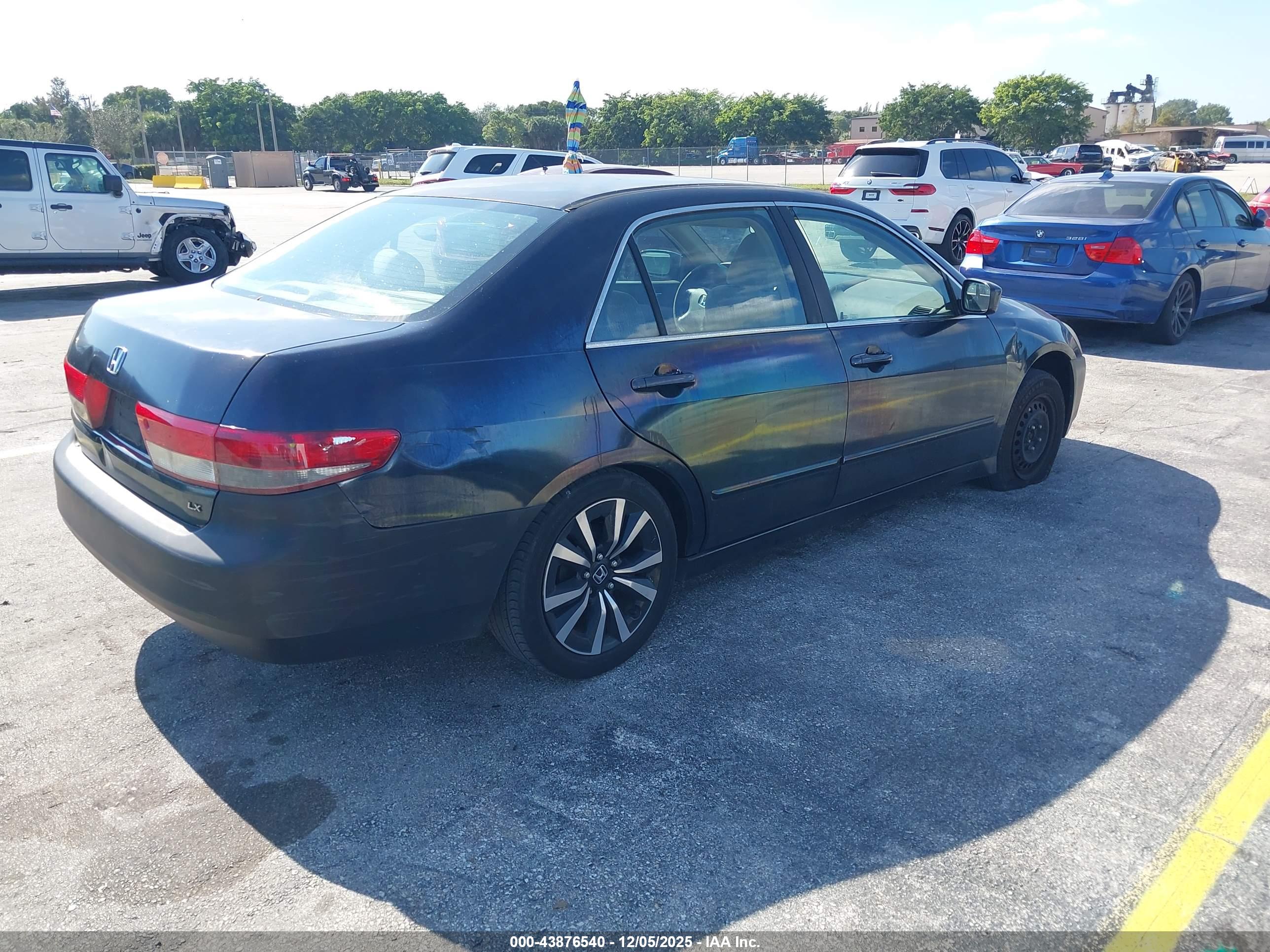 HONDA ACCORD image 4