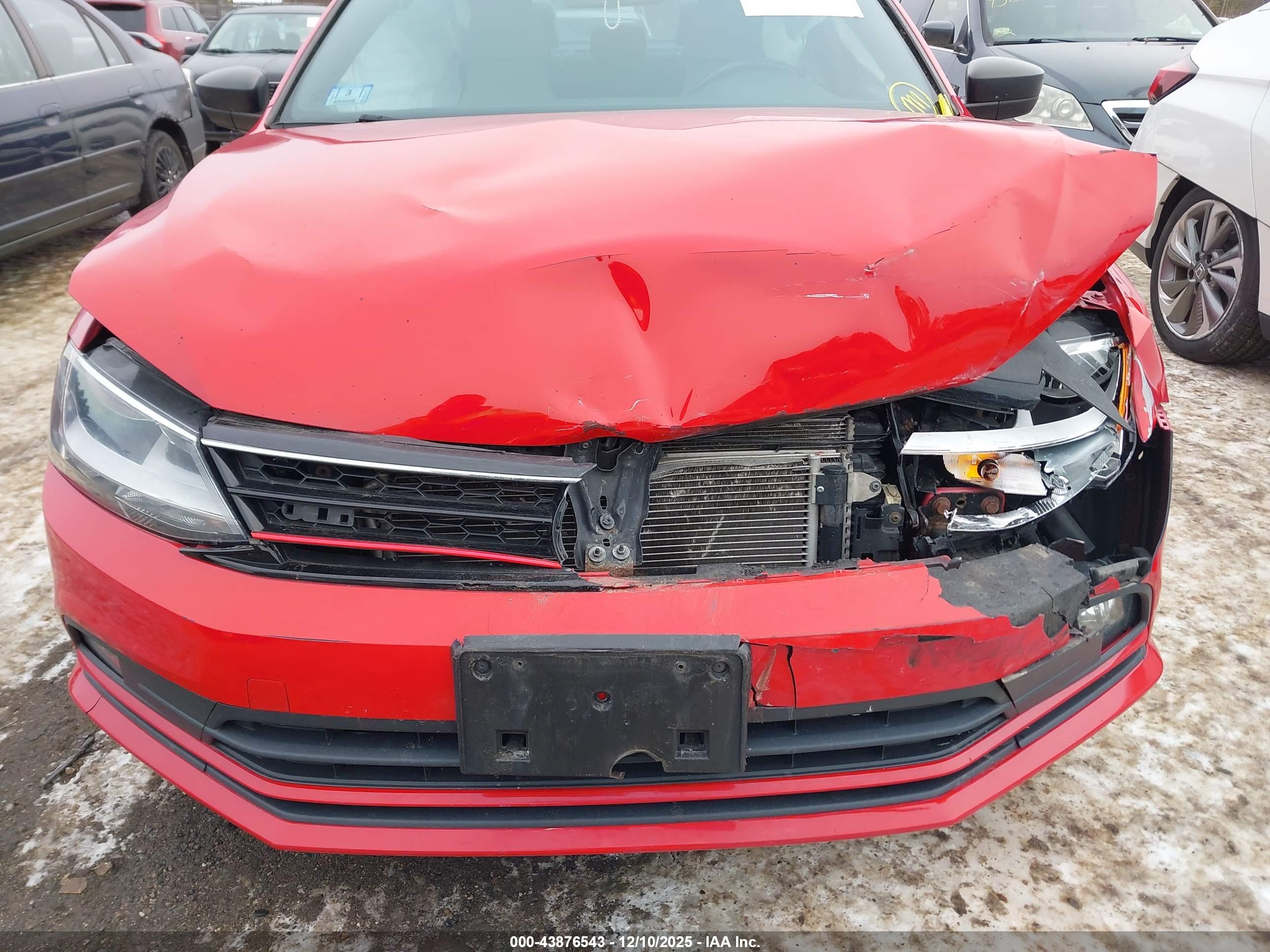VOLKSWAGEN JETTA image 6