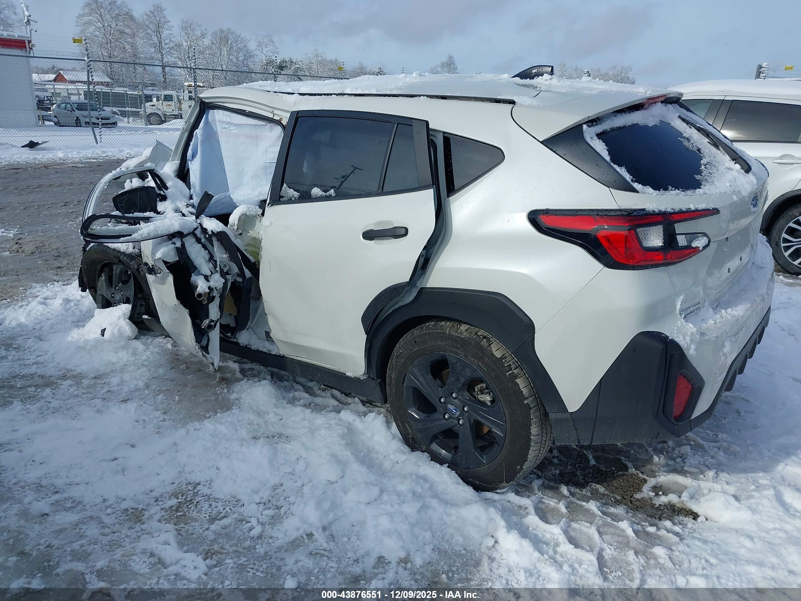 SUBARU CROSSTREK image 3