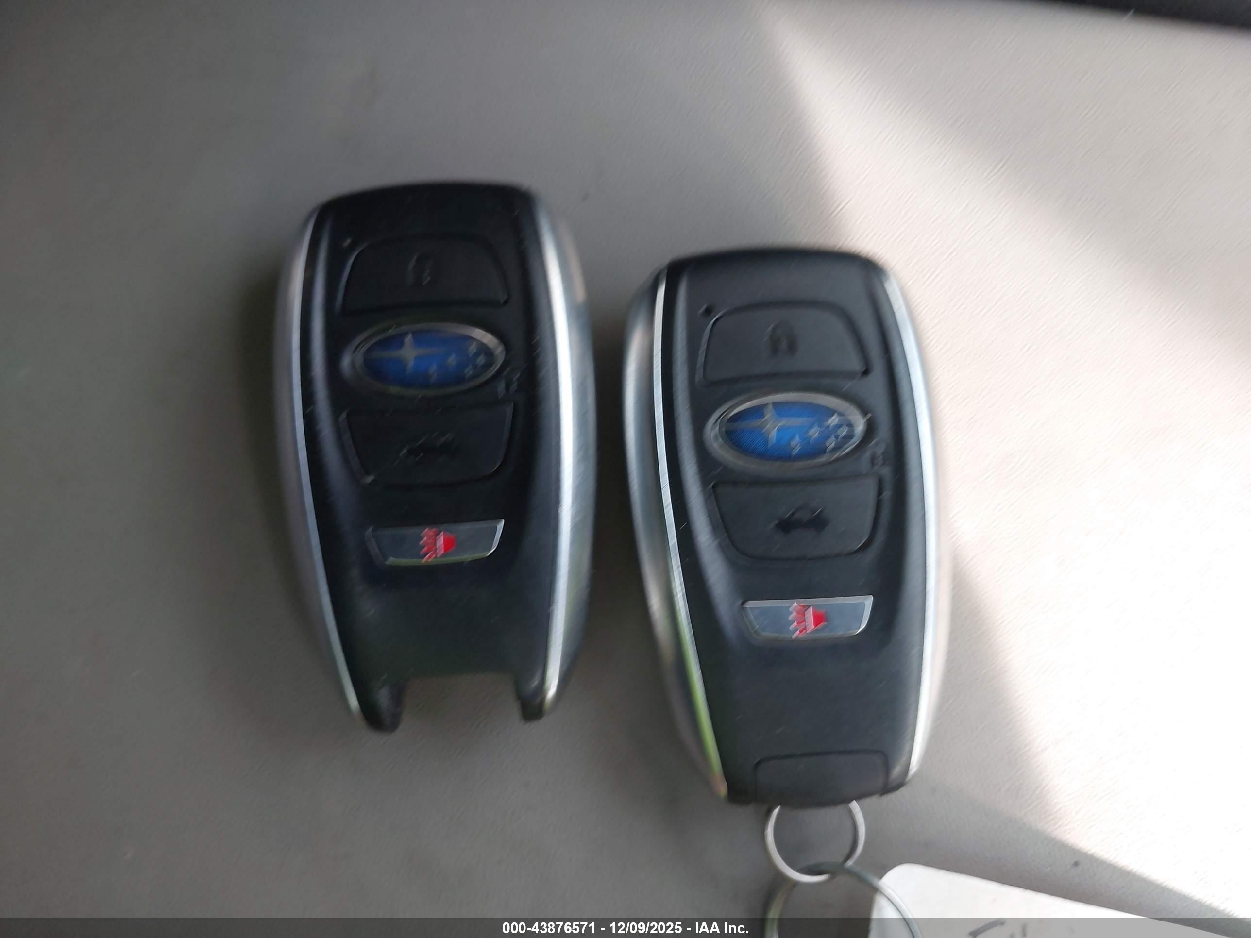 SUBARU FORESTER image 11