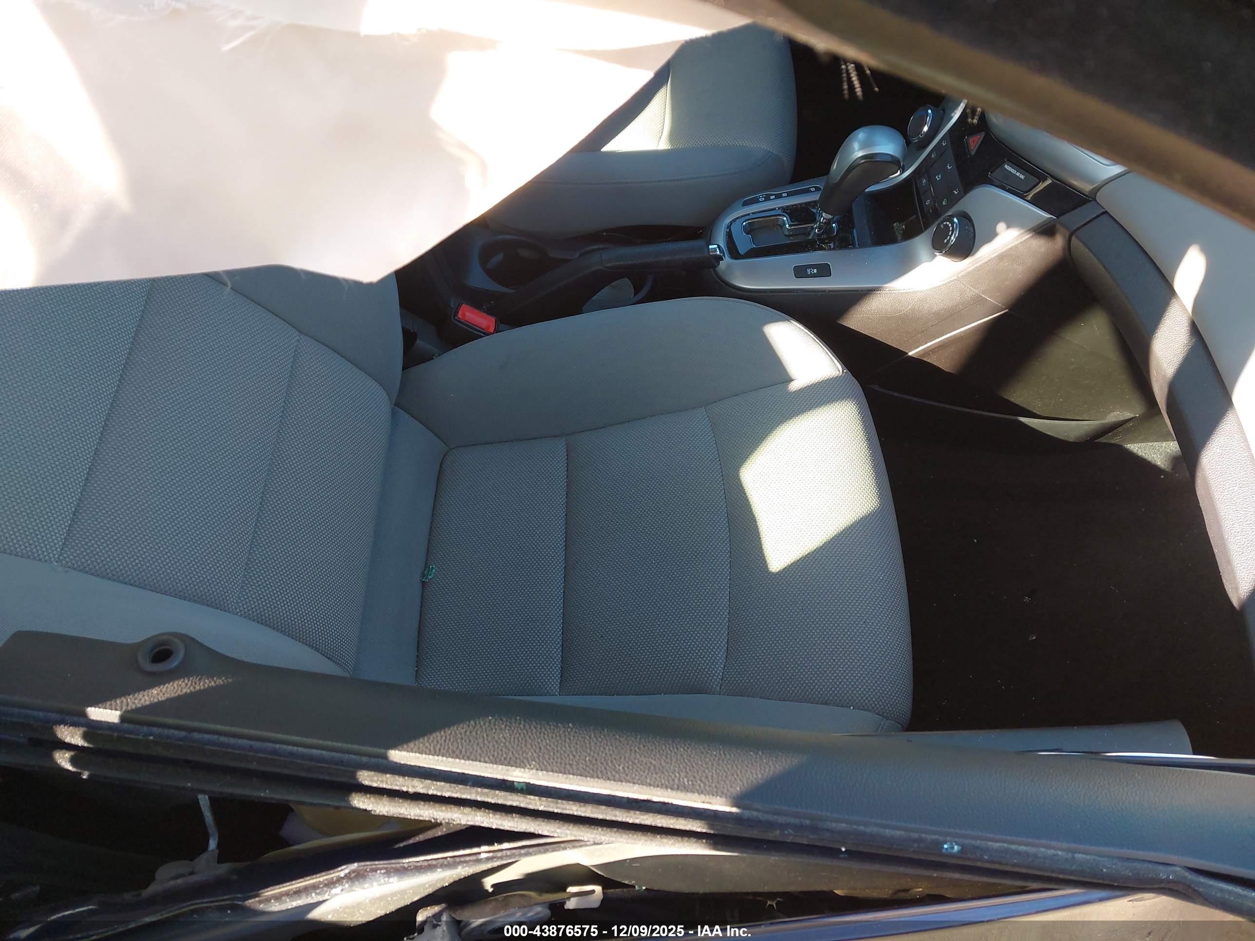 CHEVROLET CRUZE image 5