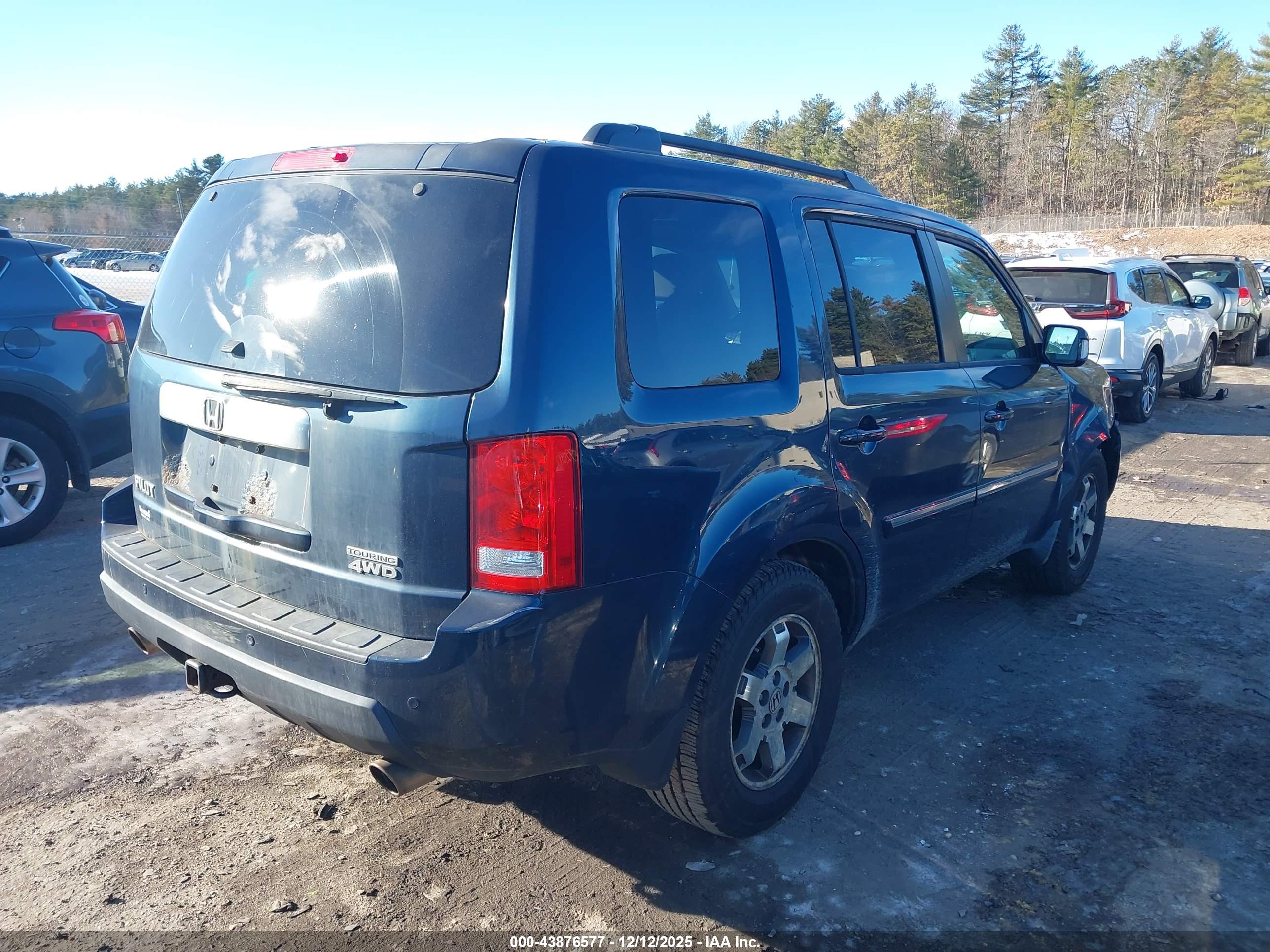 HONDA PILOT image 4