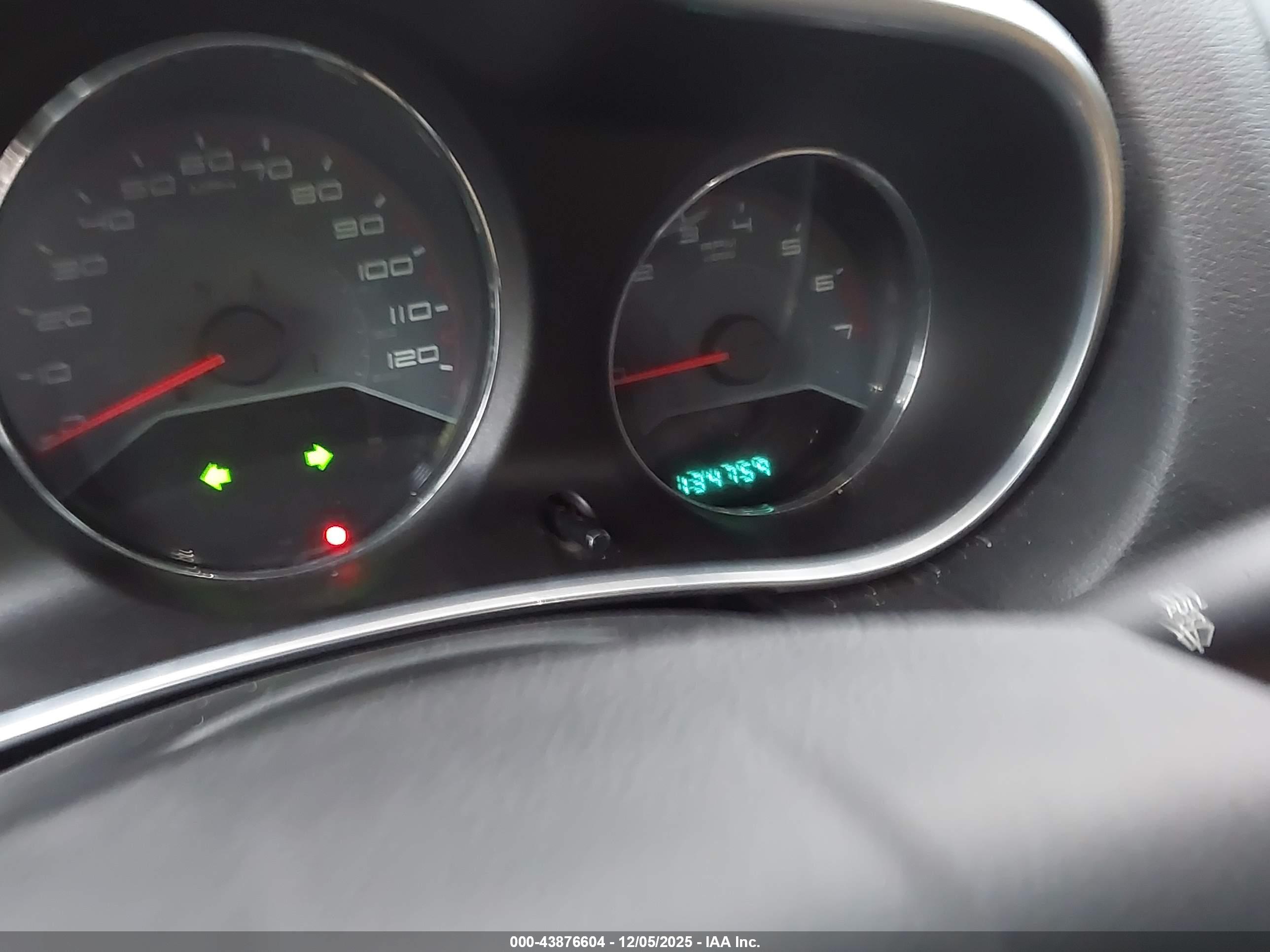 DODGE AVENGER image 7