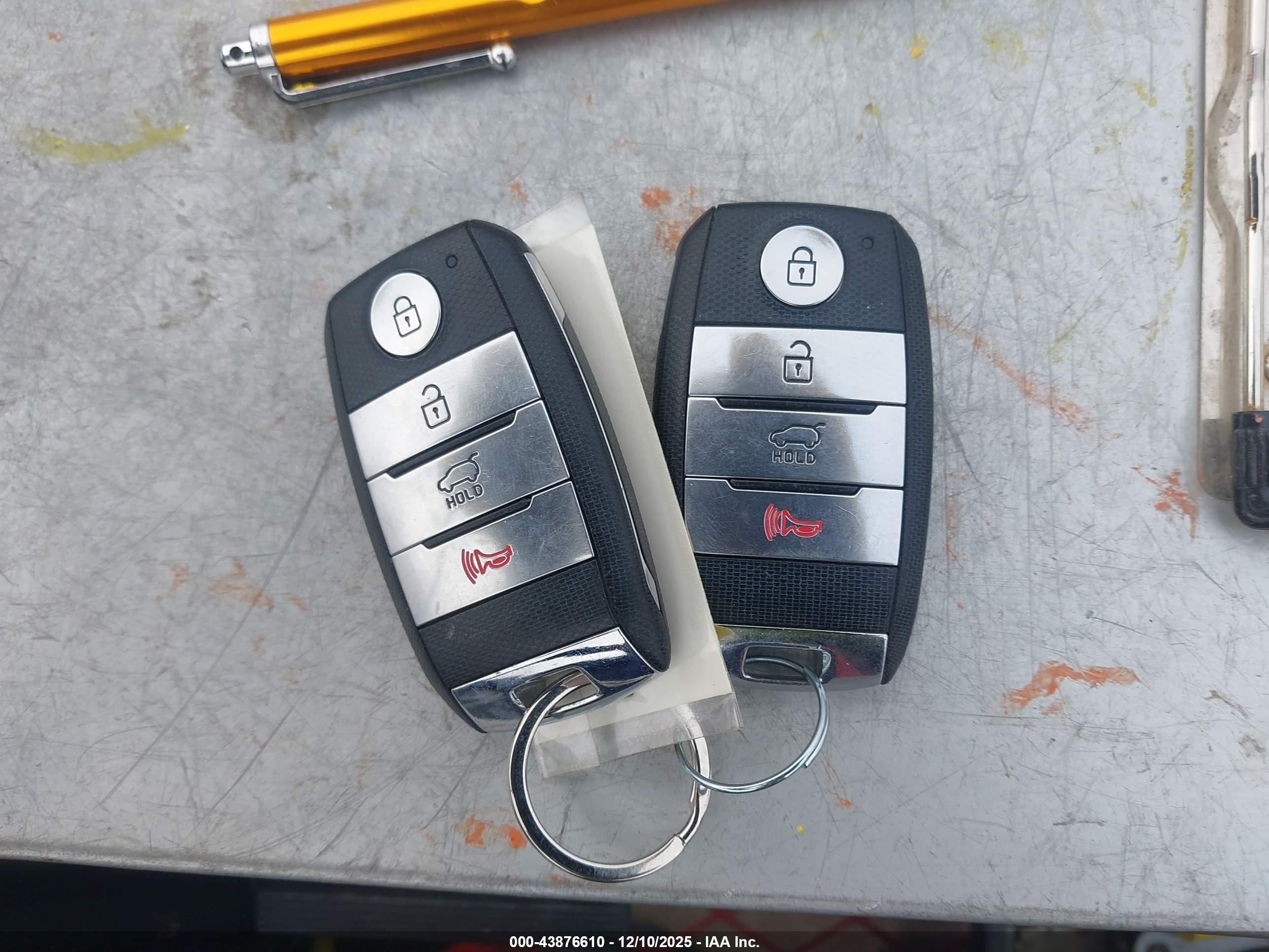 KIA SPORTAGE image 11