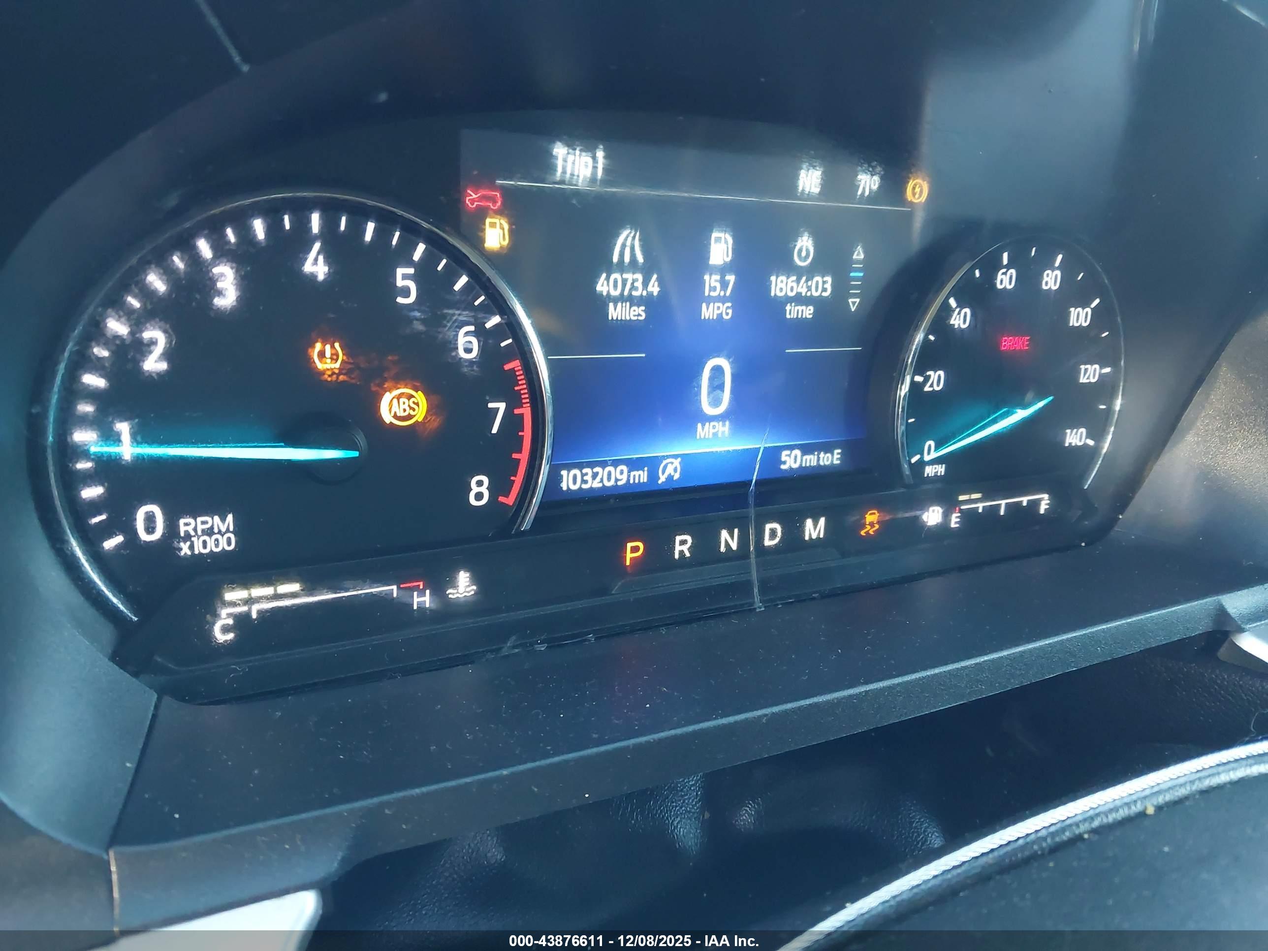 FORD EXPLORER image 7