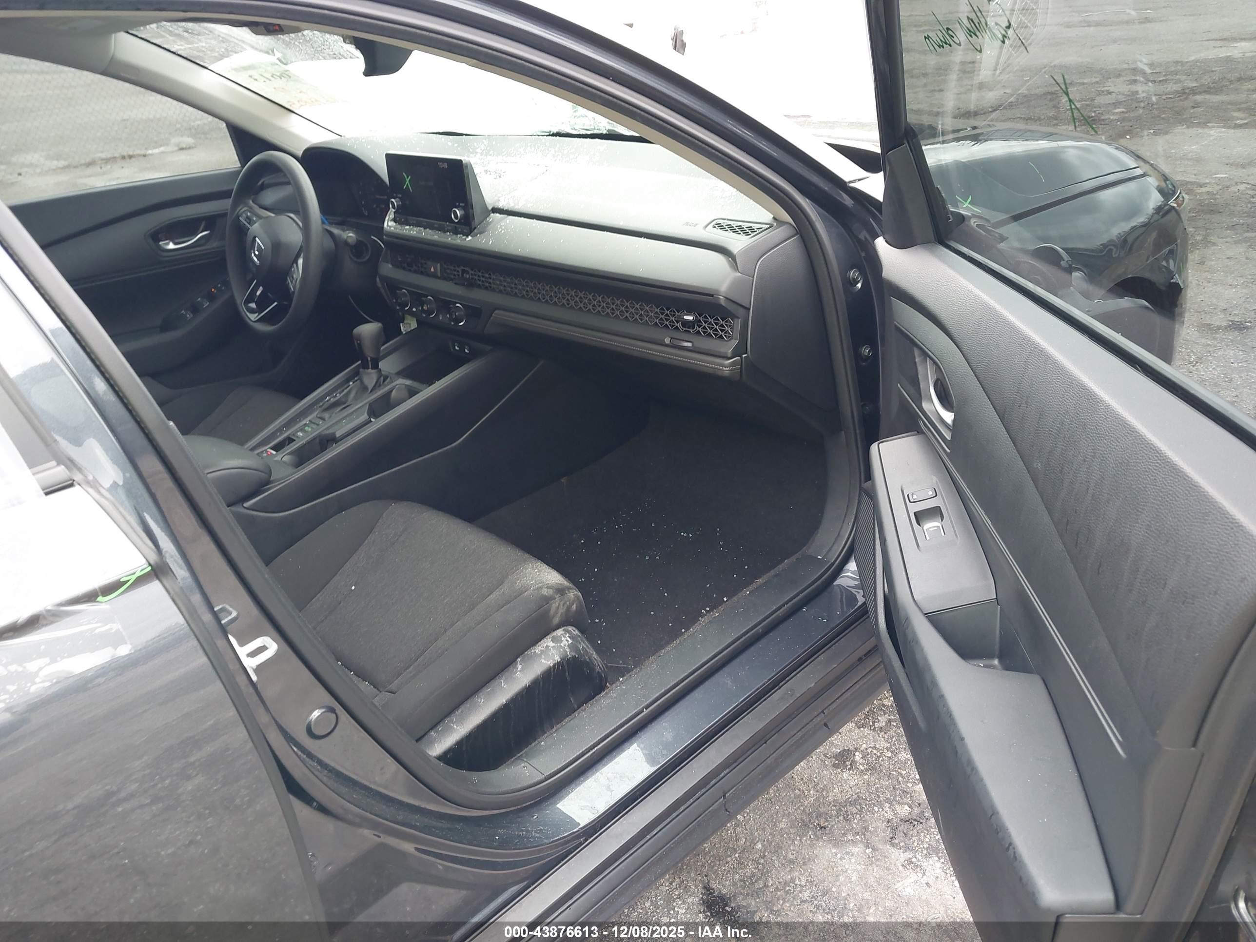 HONDA ACCORD image 5