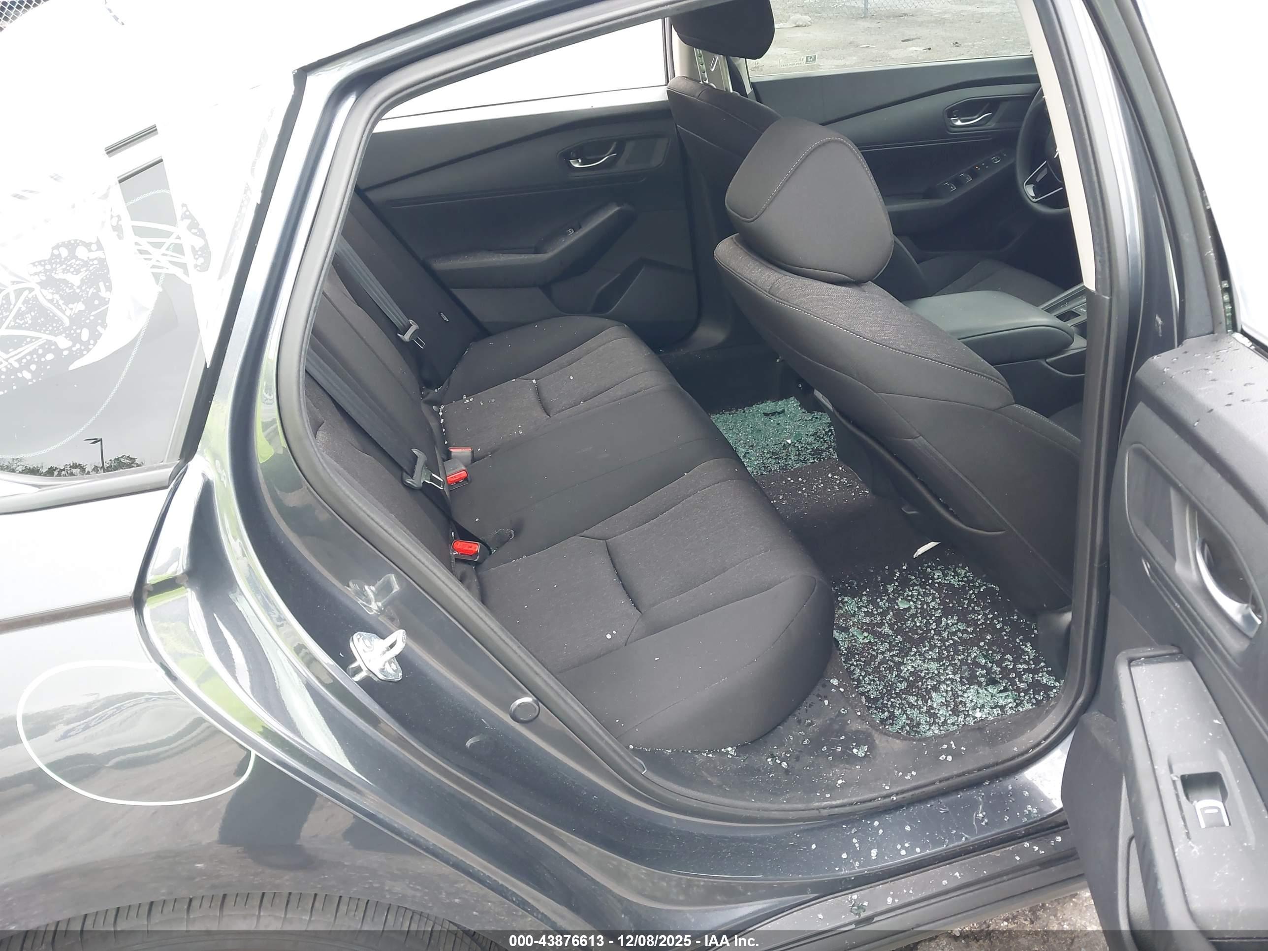 HONDA ACCORD image 8