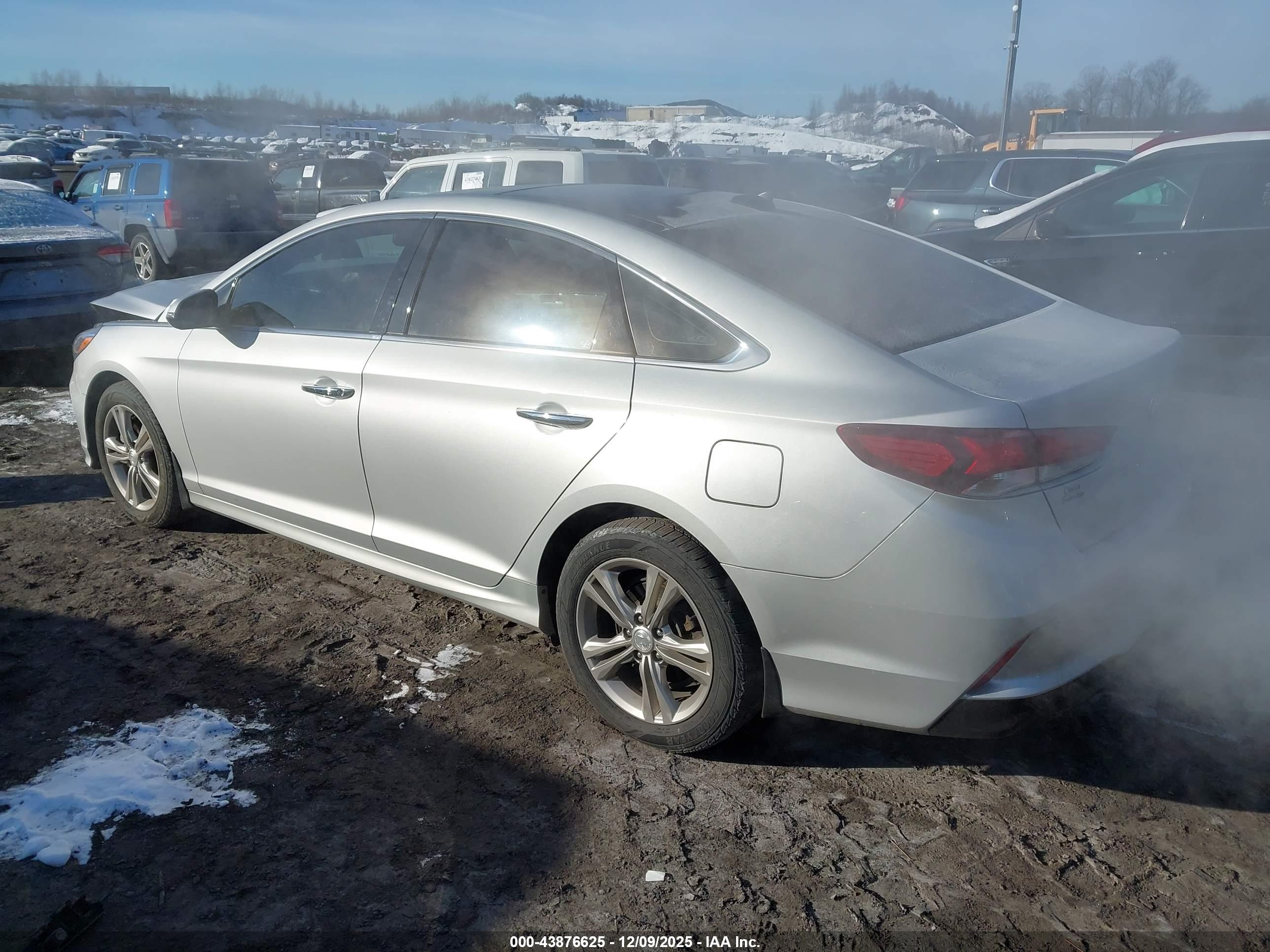 HYUNDAI SONATA image 3